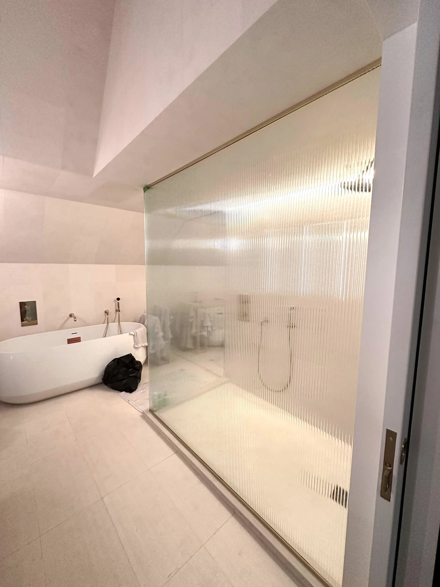 Glass Showers-157.jpg