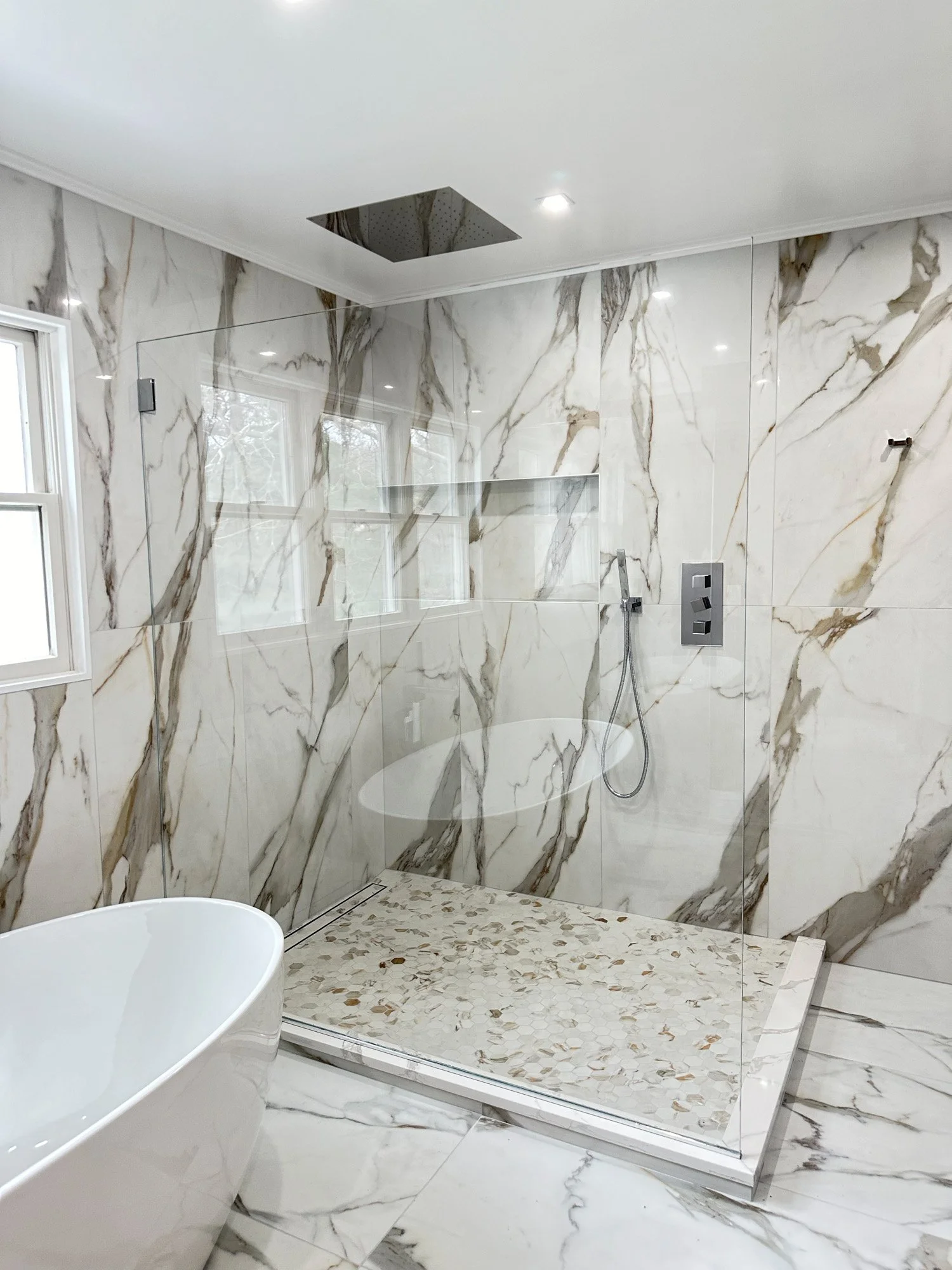 Glass Showers-117.jpg