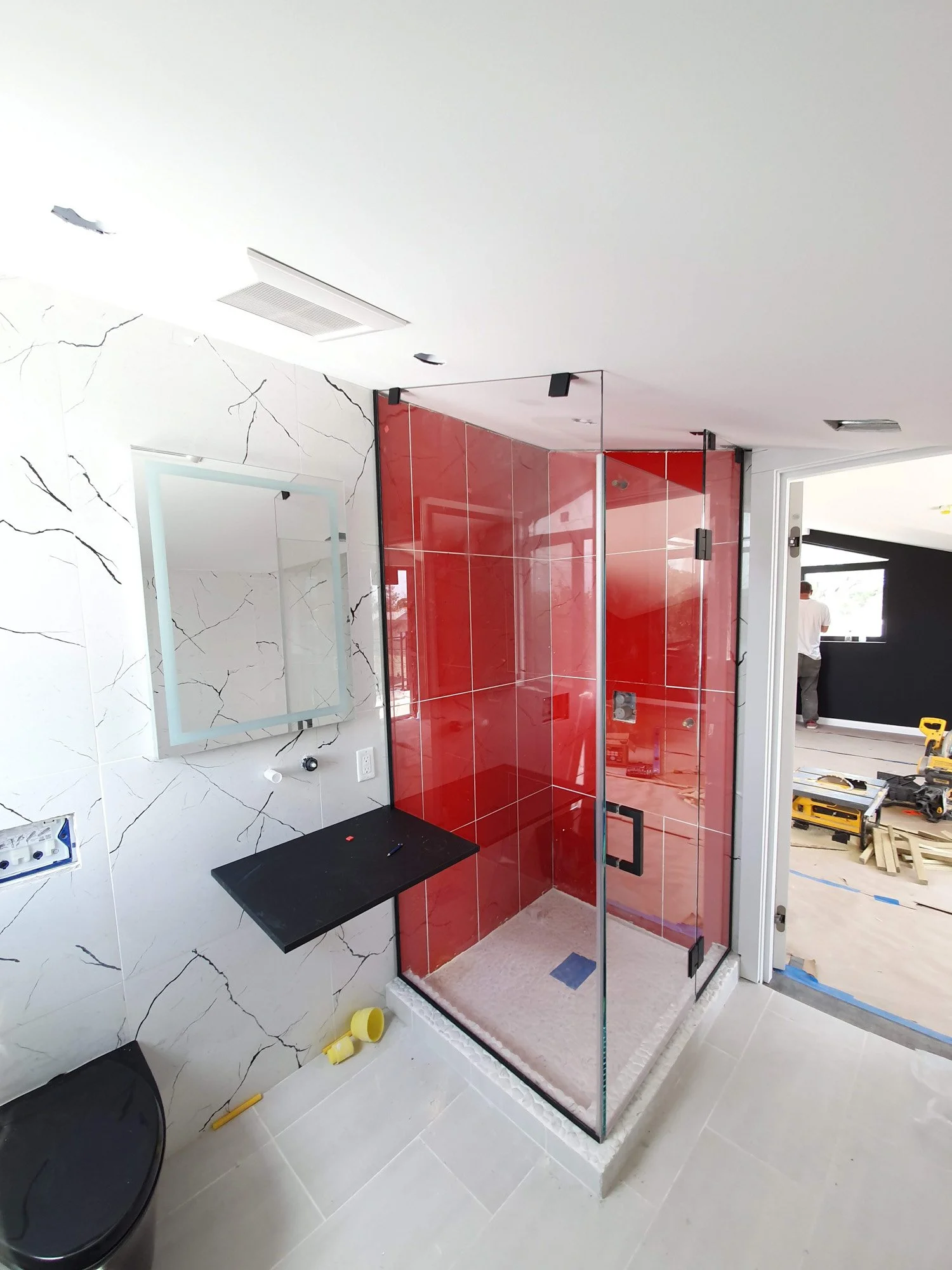 Glass Showers-60.jpg