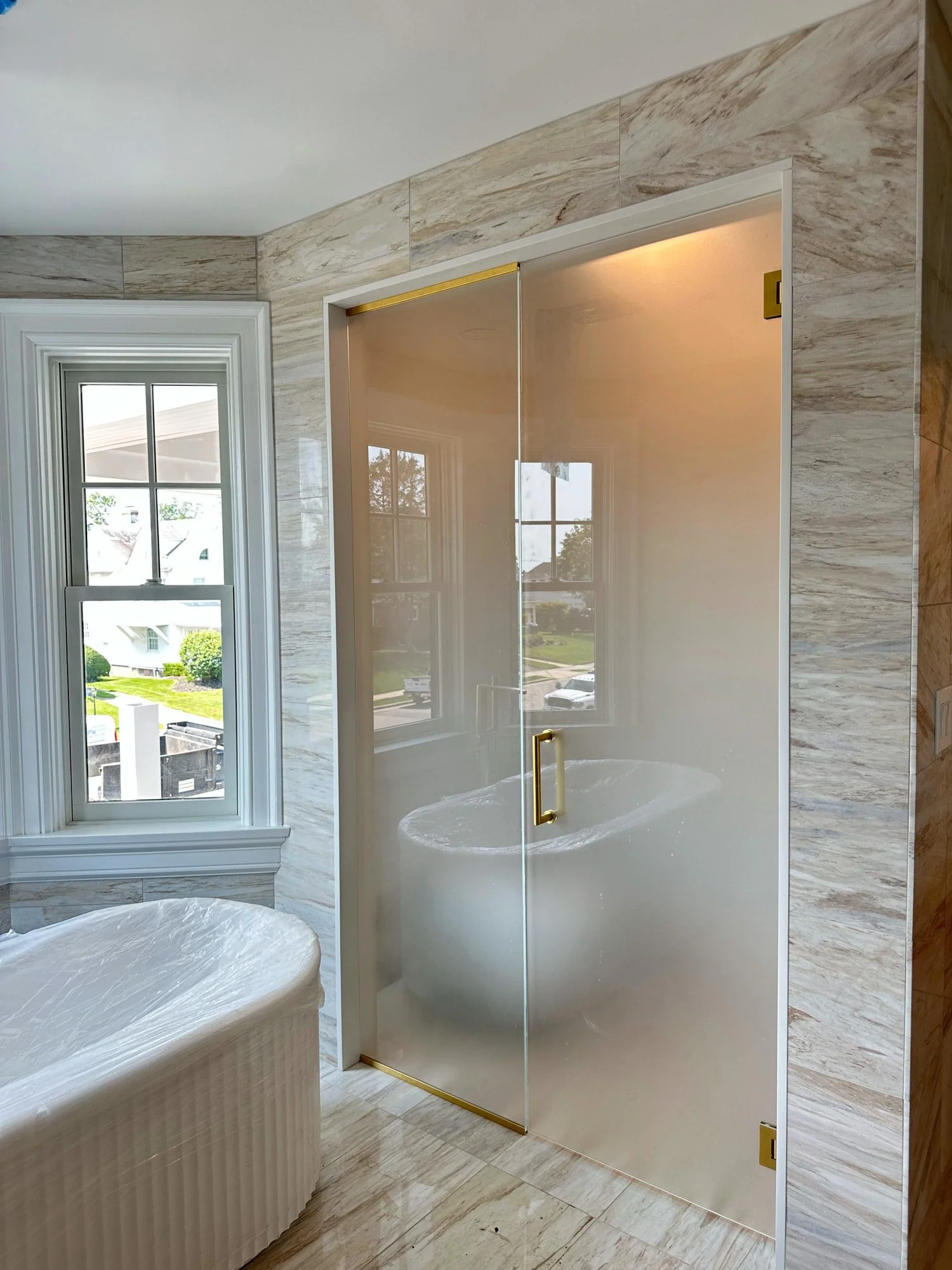 Glass Showers-145.jpg