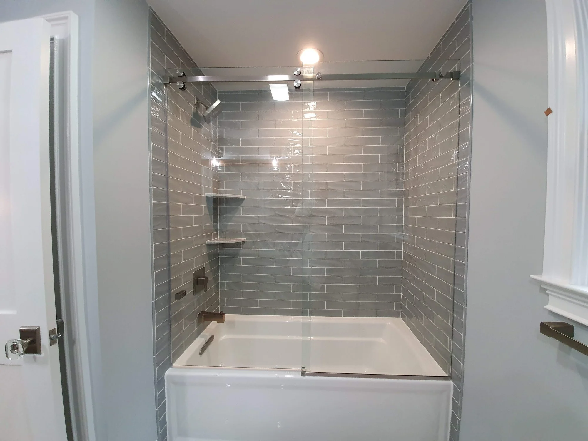 Glass Showers-61.jpg