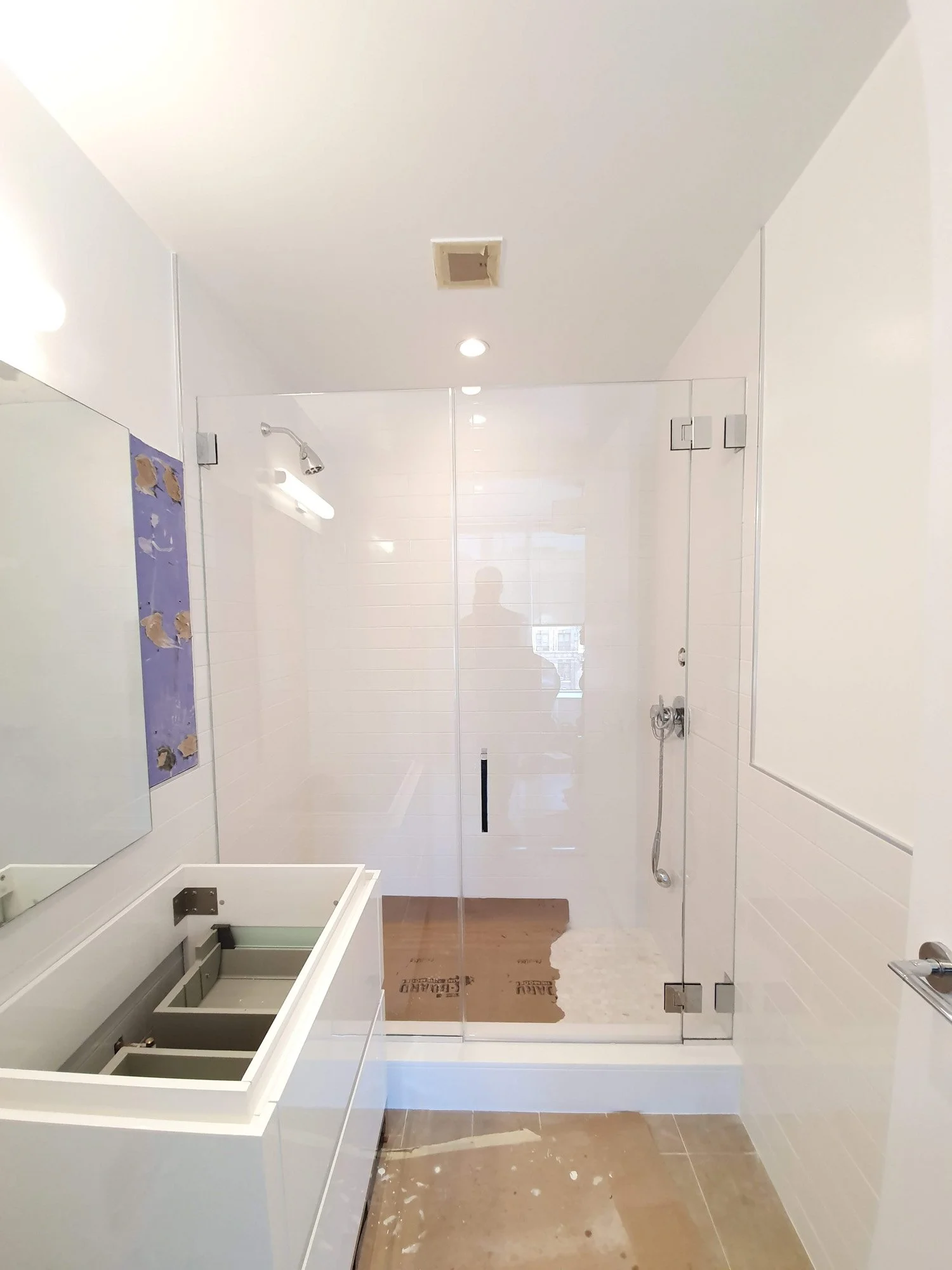 Glass Showers-49.jpg