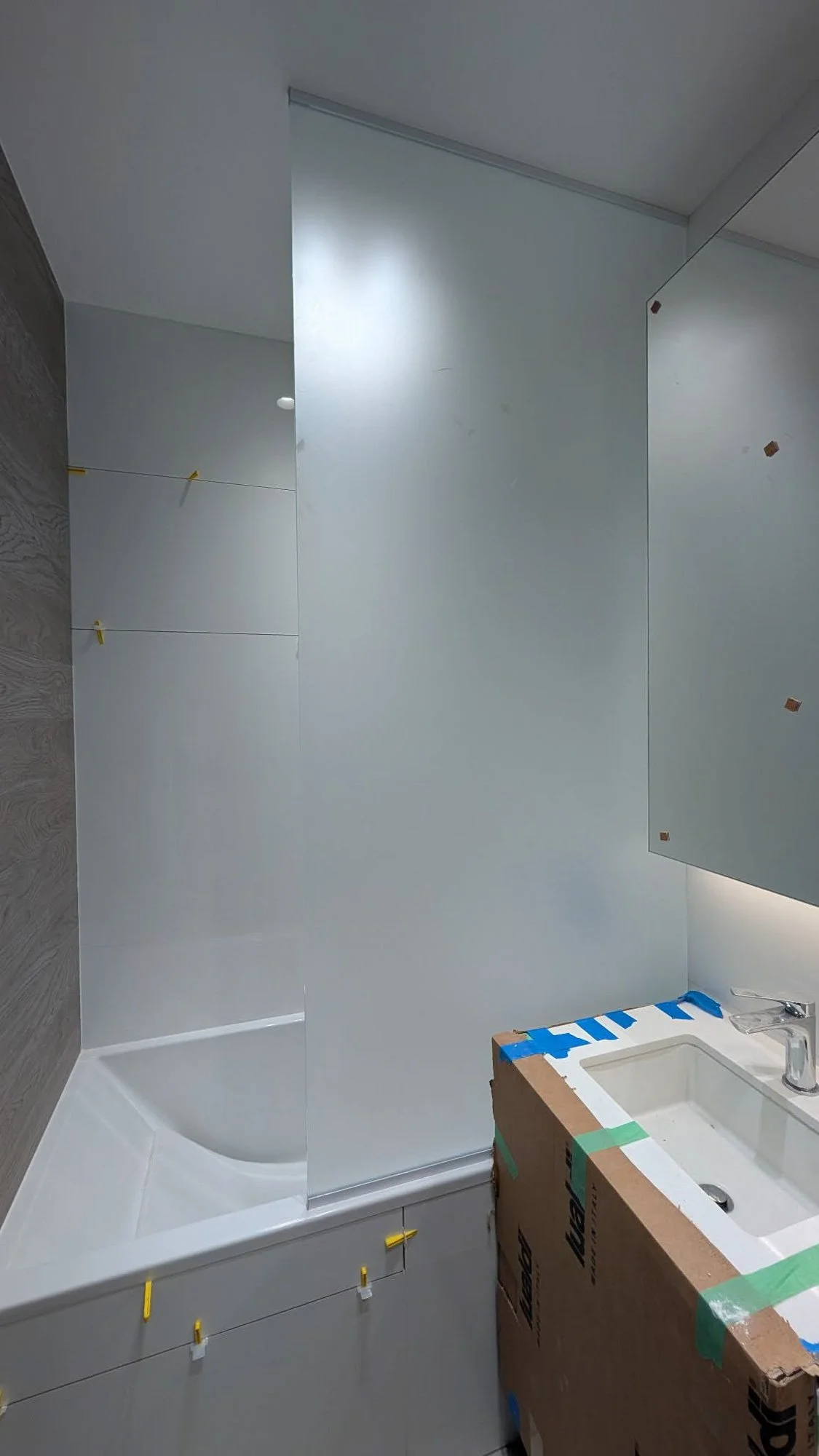Glass Showers-178.jpg