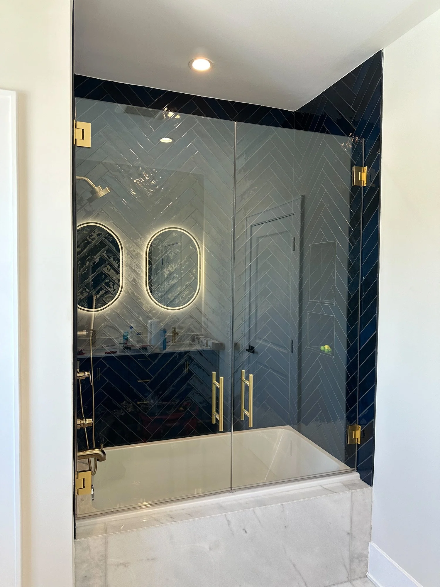 Glass Showers-115.jpg