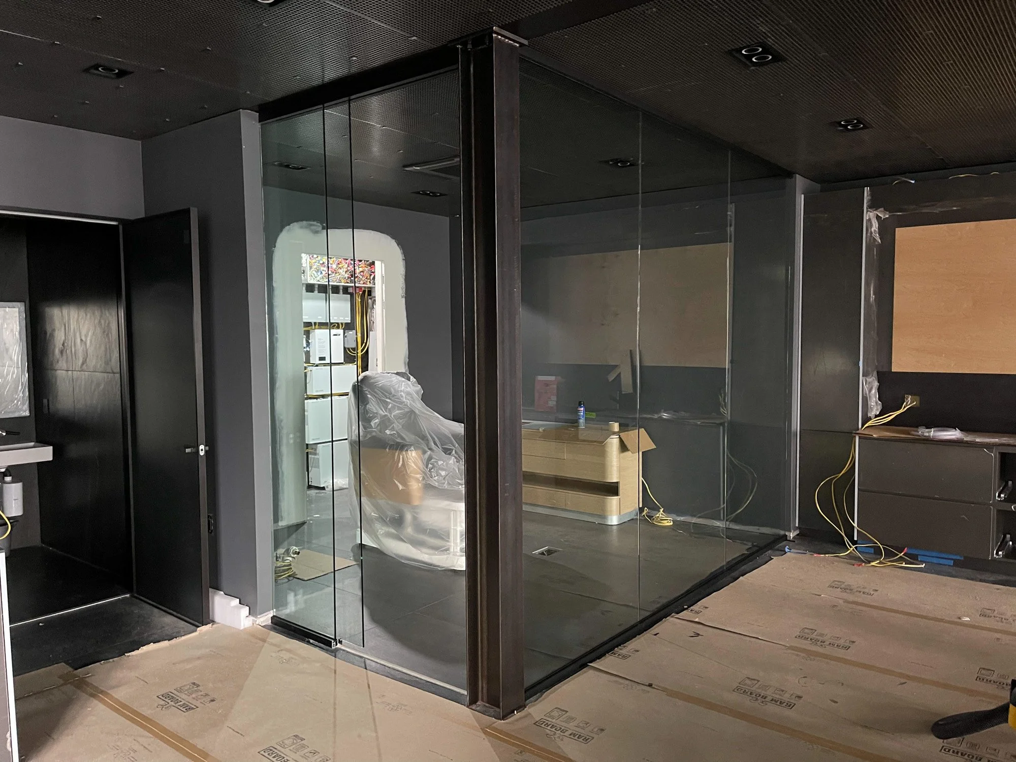 Glass Partitions-13.jpg