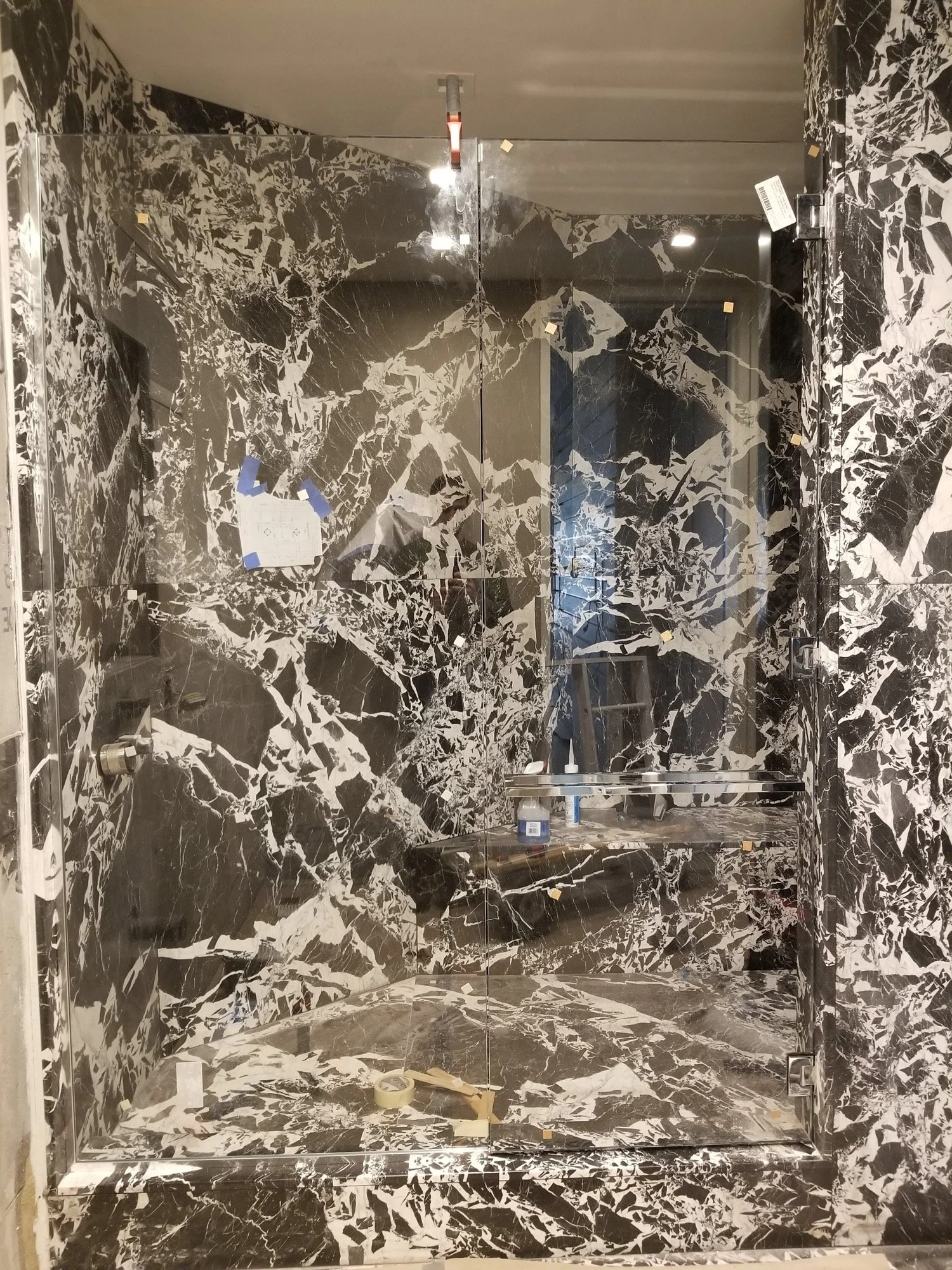 Glass Showers-34.jpg