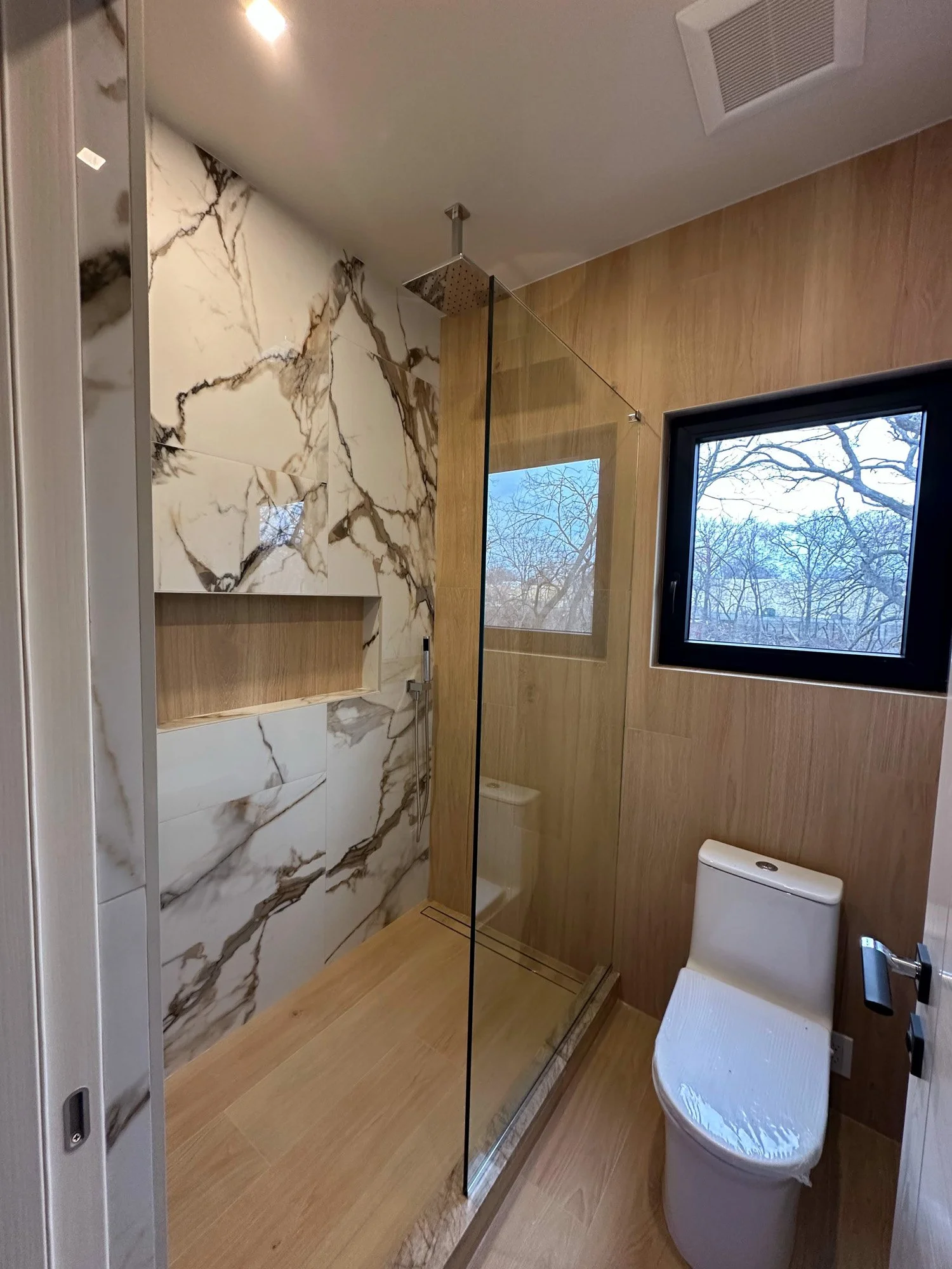 Glass Showers-137.jpg