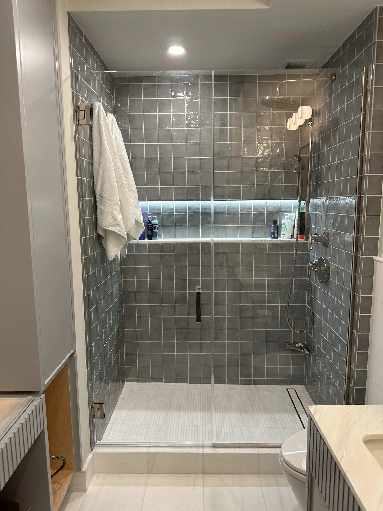 Glass Showers-130.jpg