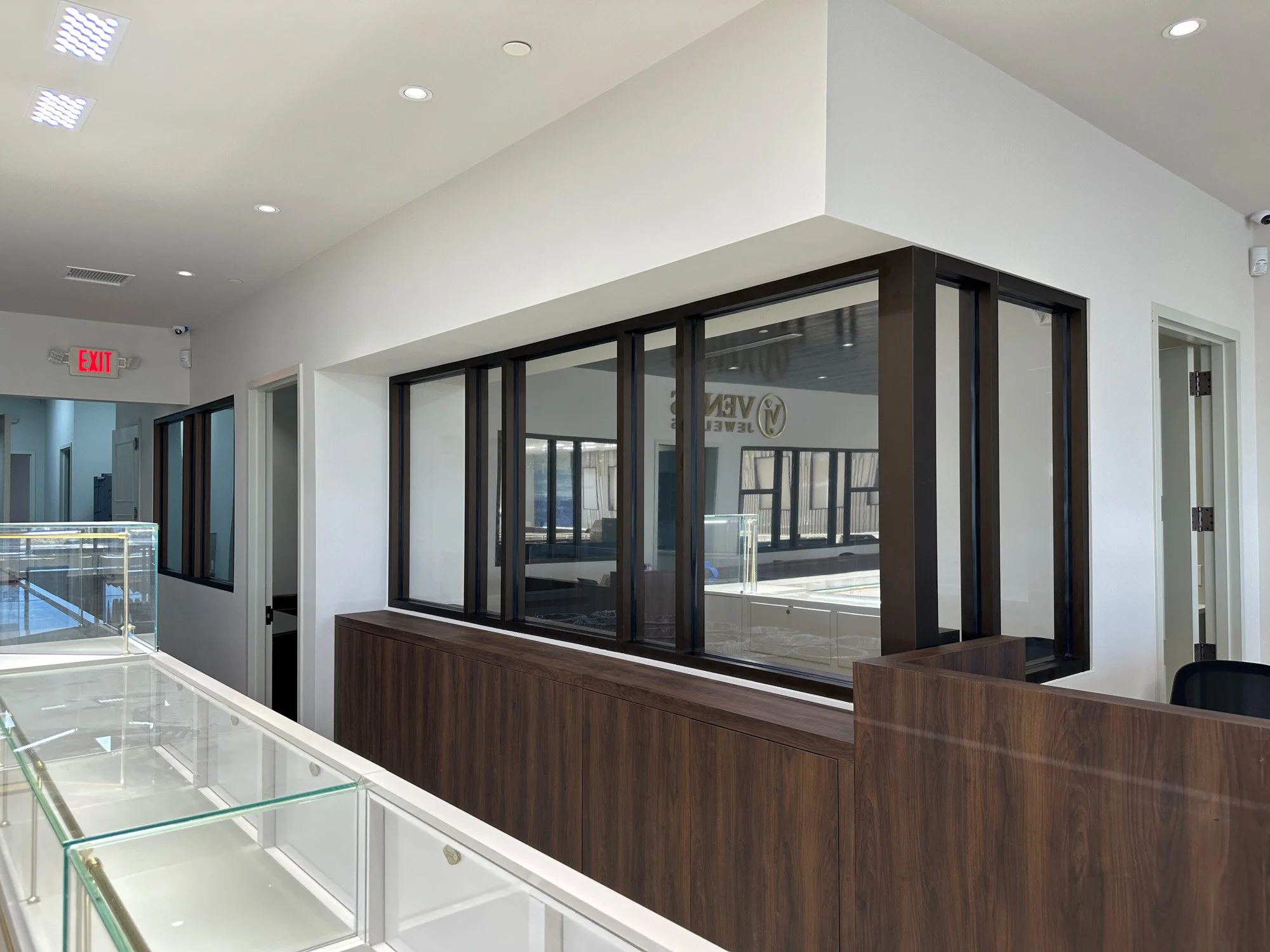 Glass Storefronts-18.jpg