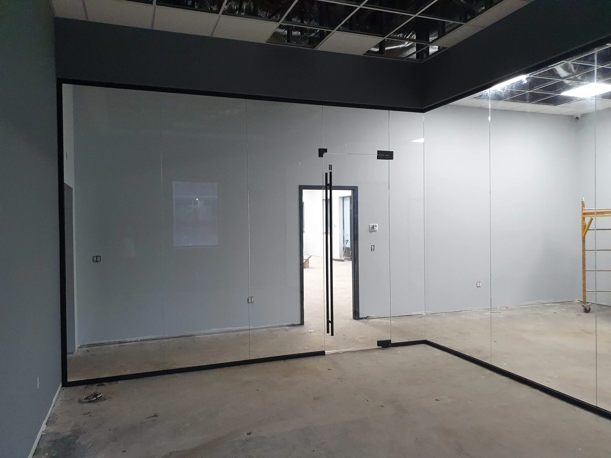Glass Partitions-7.jpg