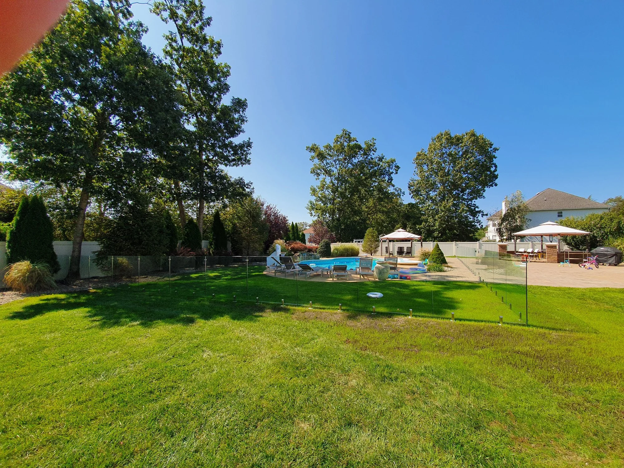 Glass pool fence-10.jpg