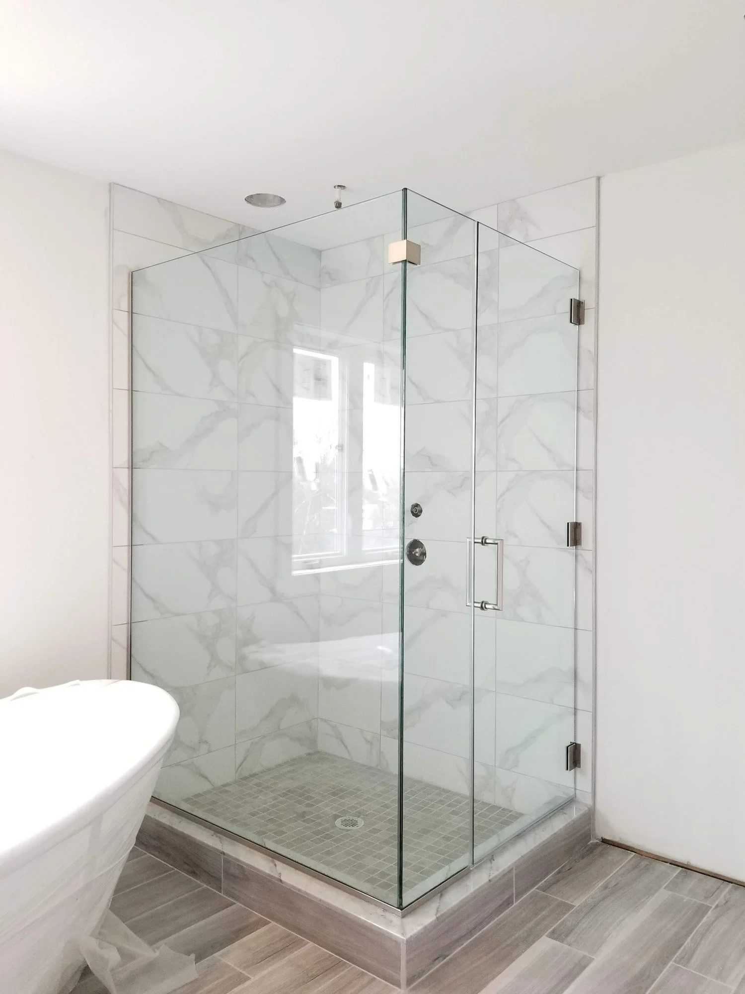 Glass Showers-40.jpg