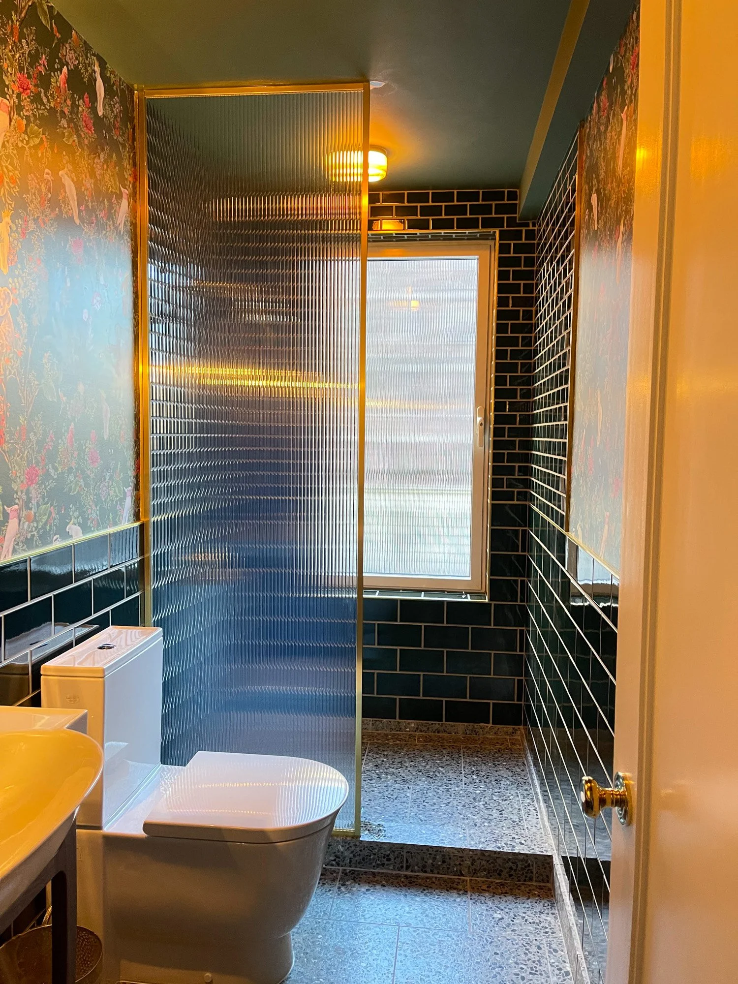 Glass Showers-89.jpg
