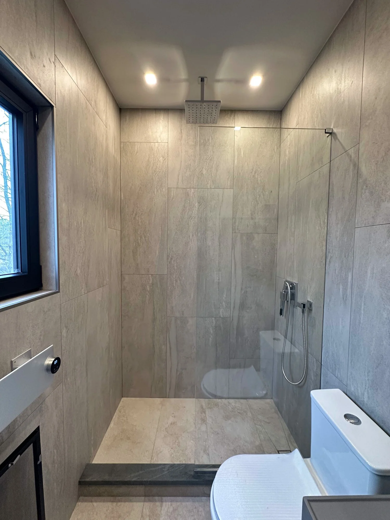 Glass Showers-138.jpg