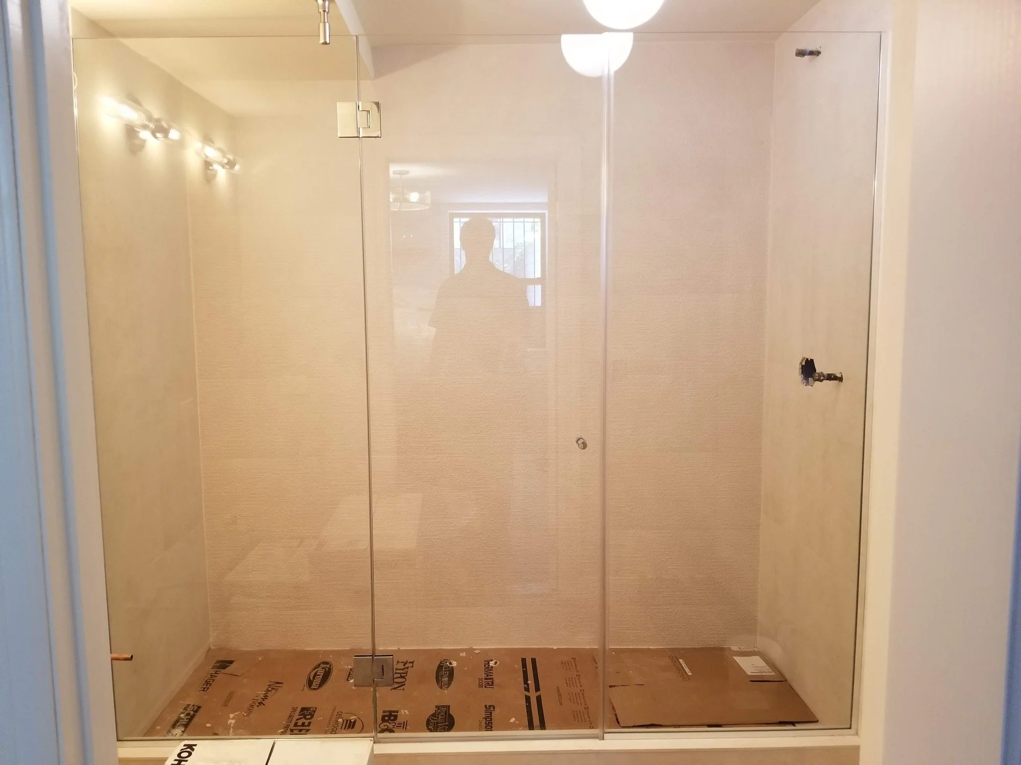 Glass Showers-43.jpg