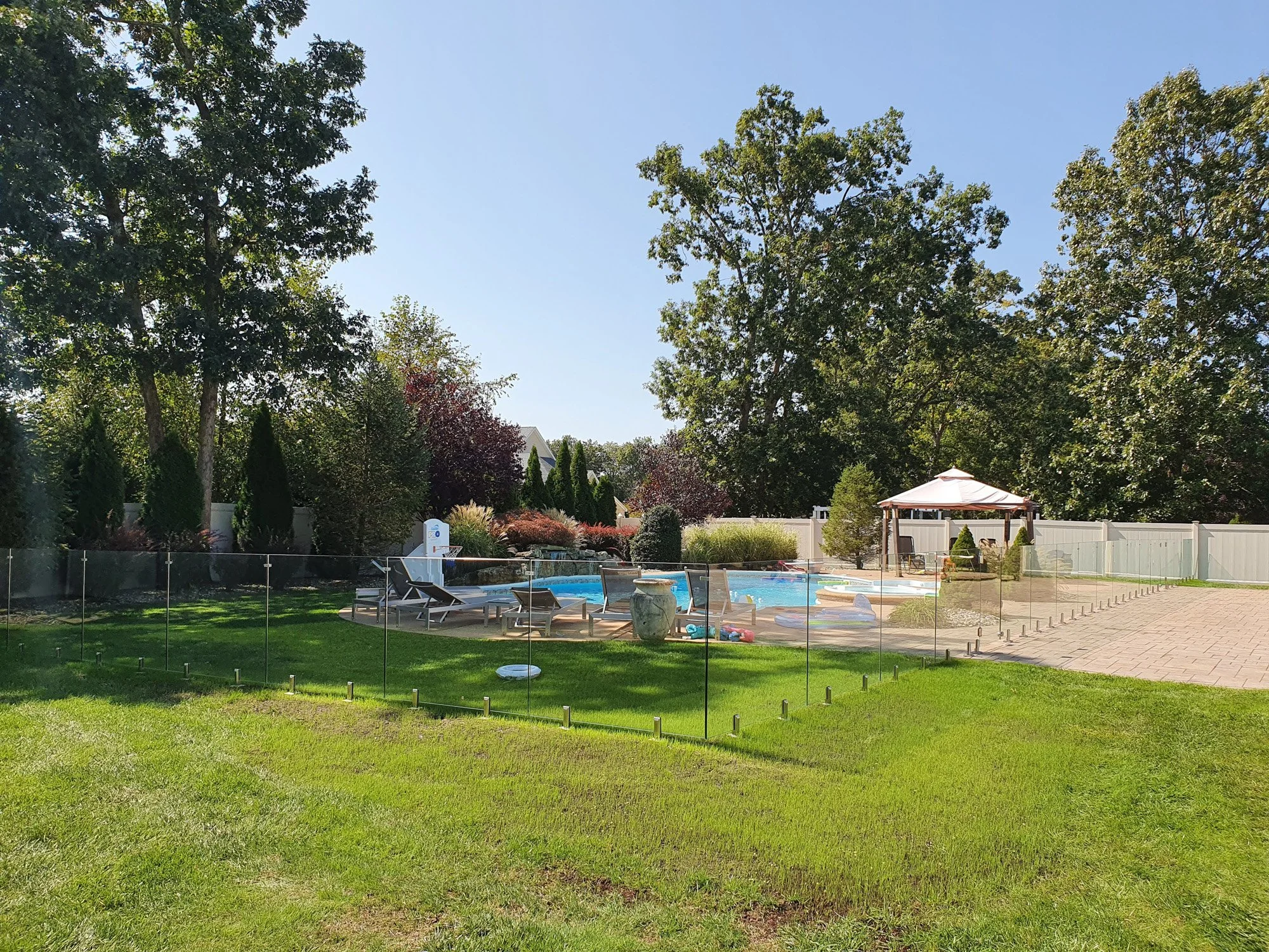 Glass pool fence-9.jpg