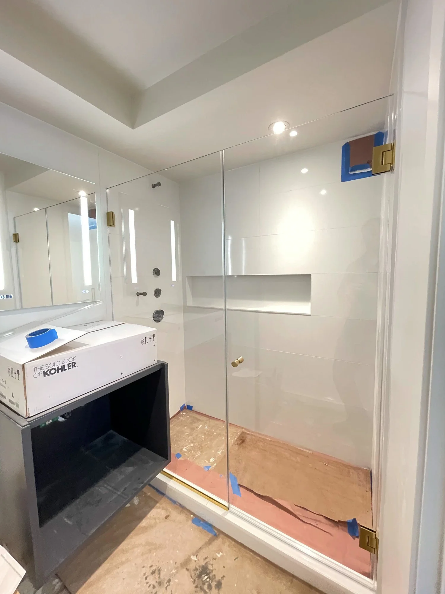 Glass Showers-75.jpg