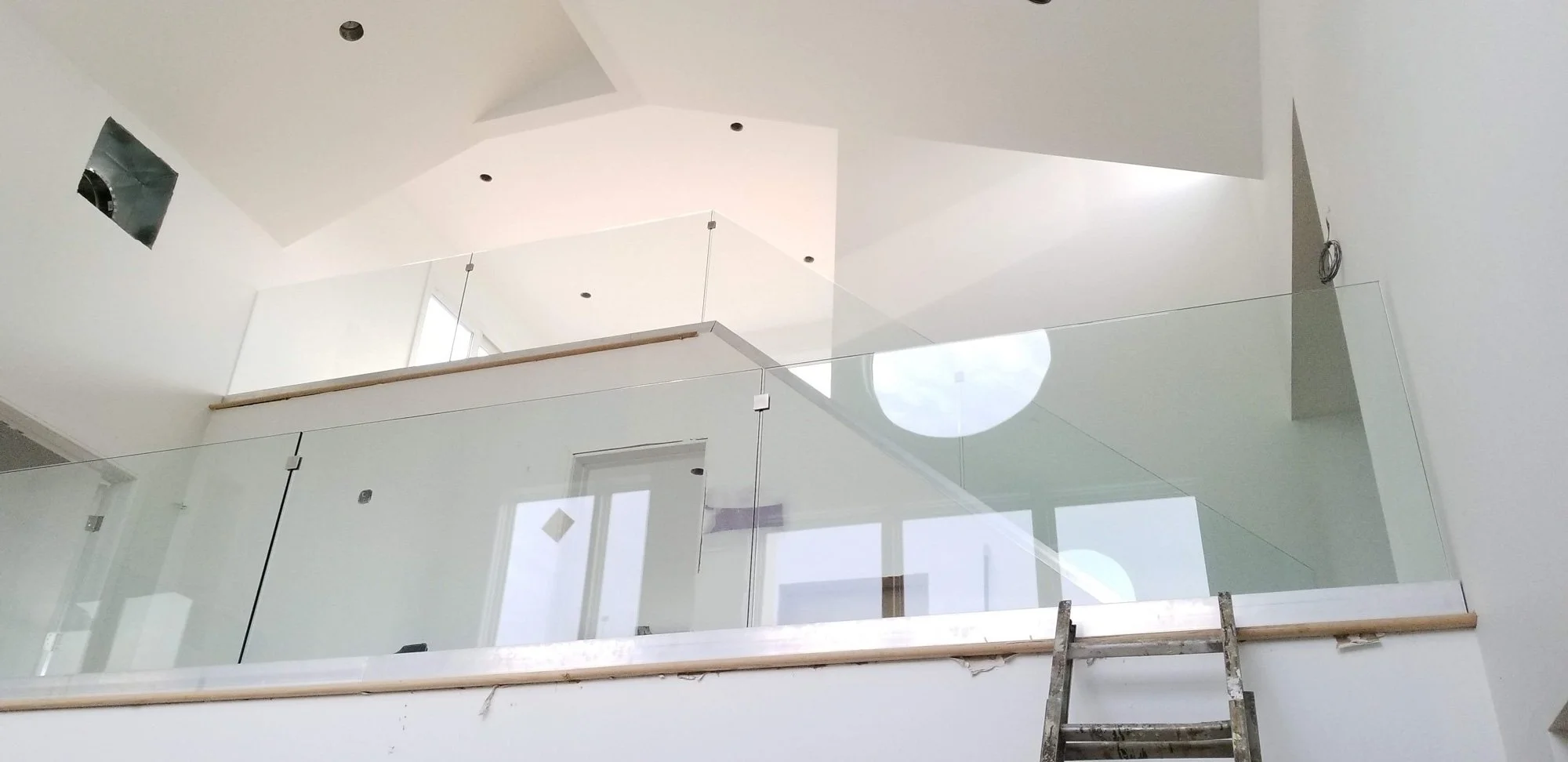 Glass Railings-15.jpg
