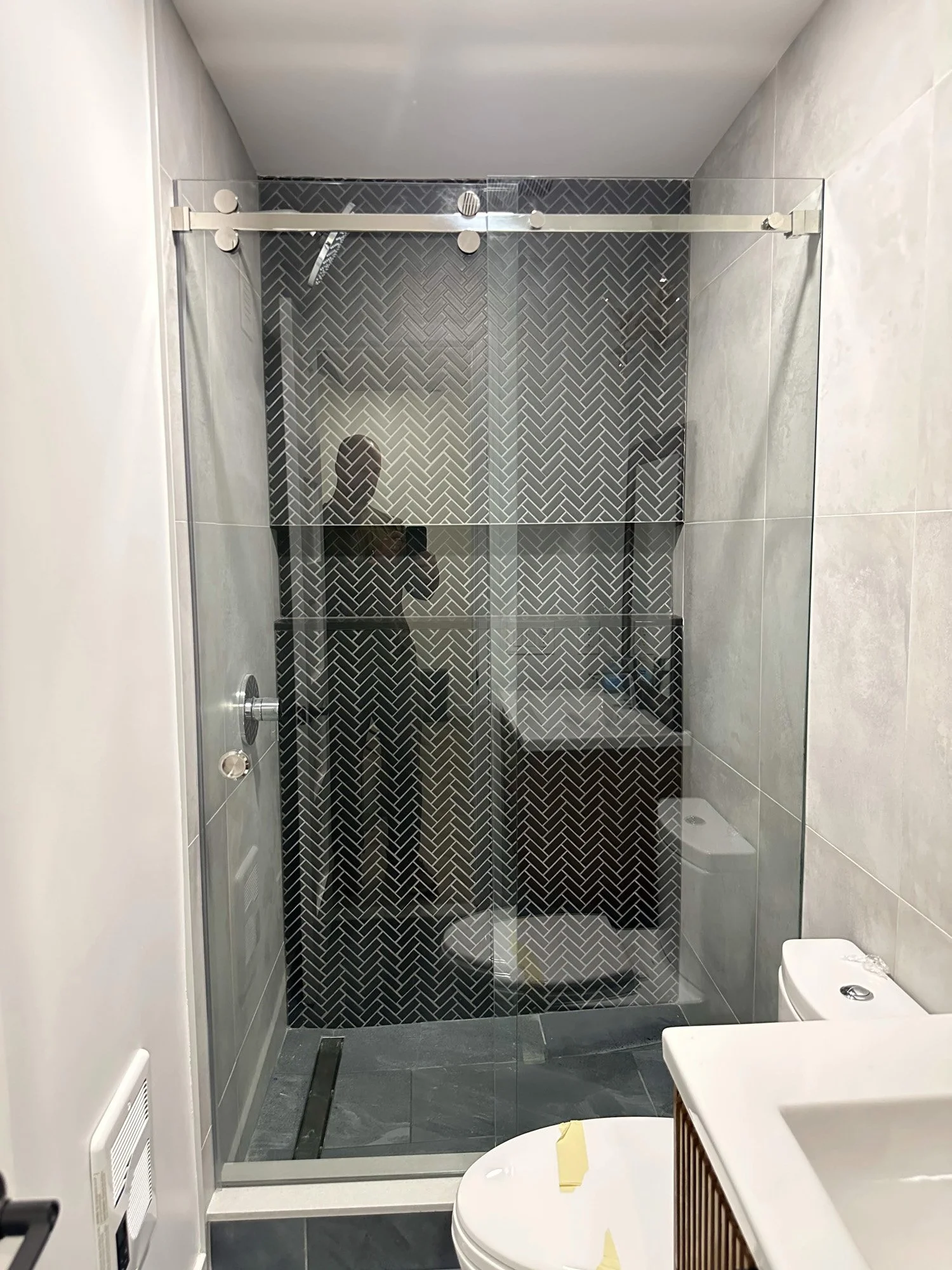 Glass Showers-150.jpg
