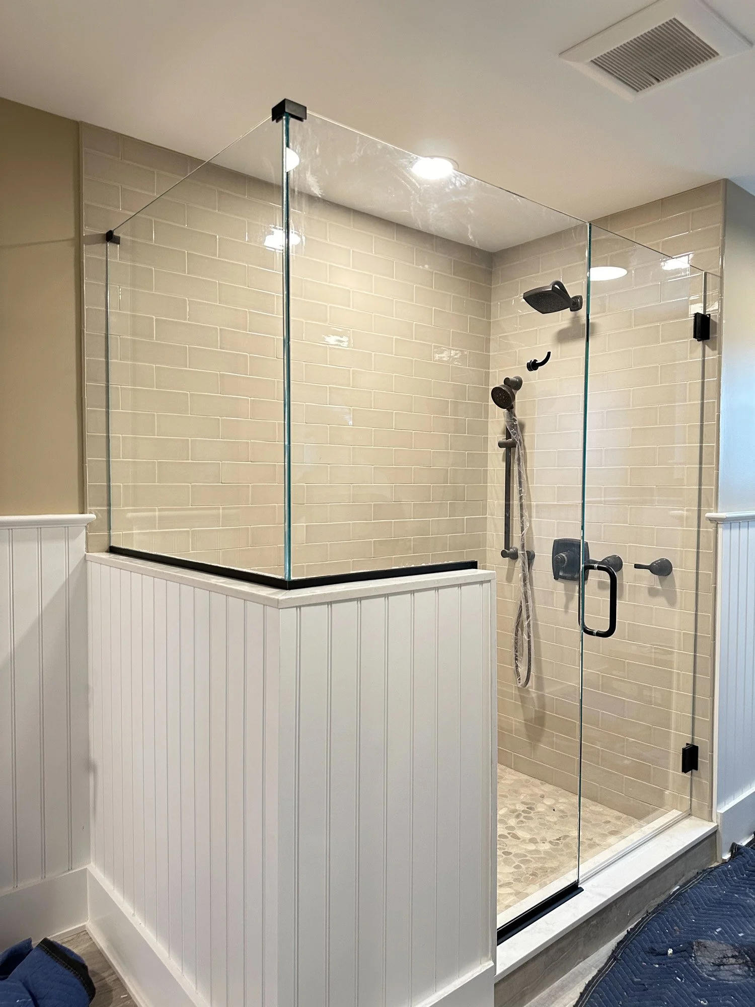 Glass Showers-121.jpg
