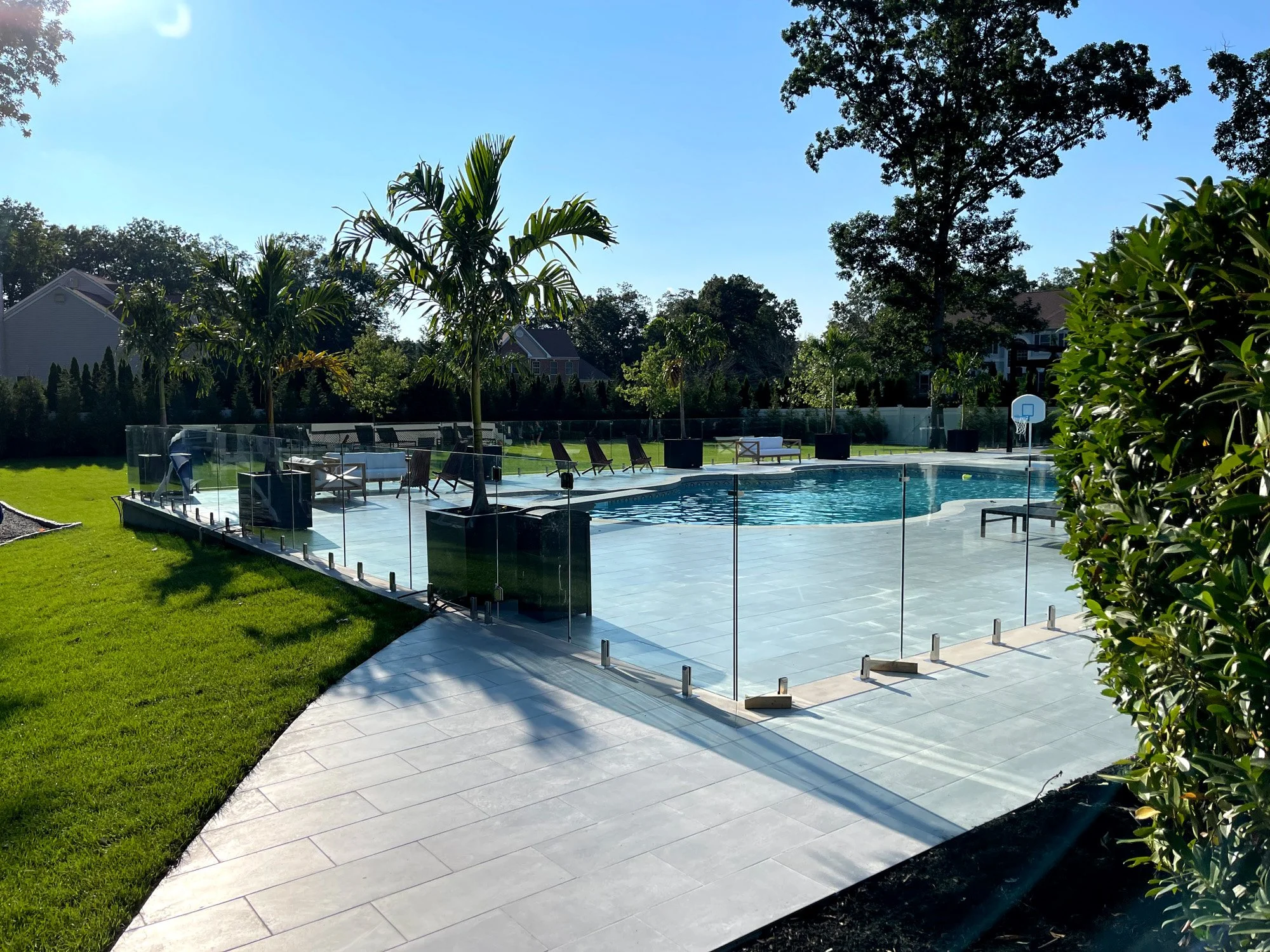 Glass pool fence-11.jpg
