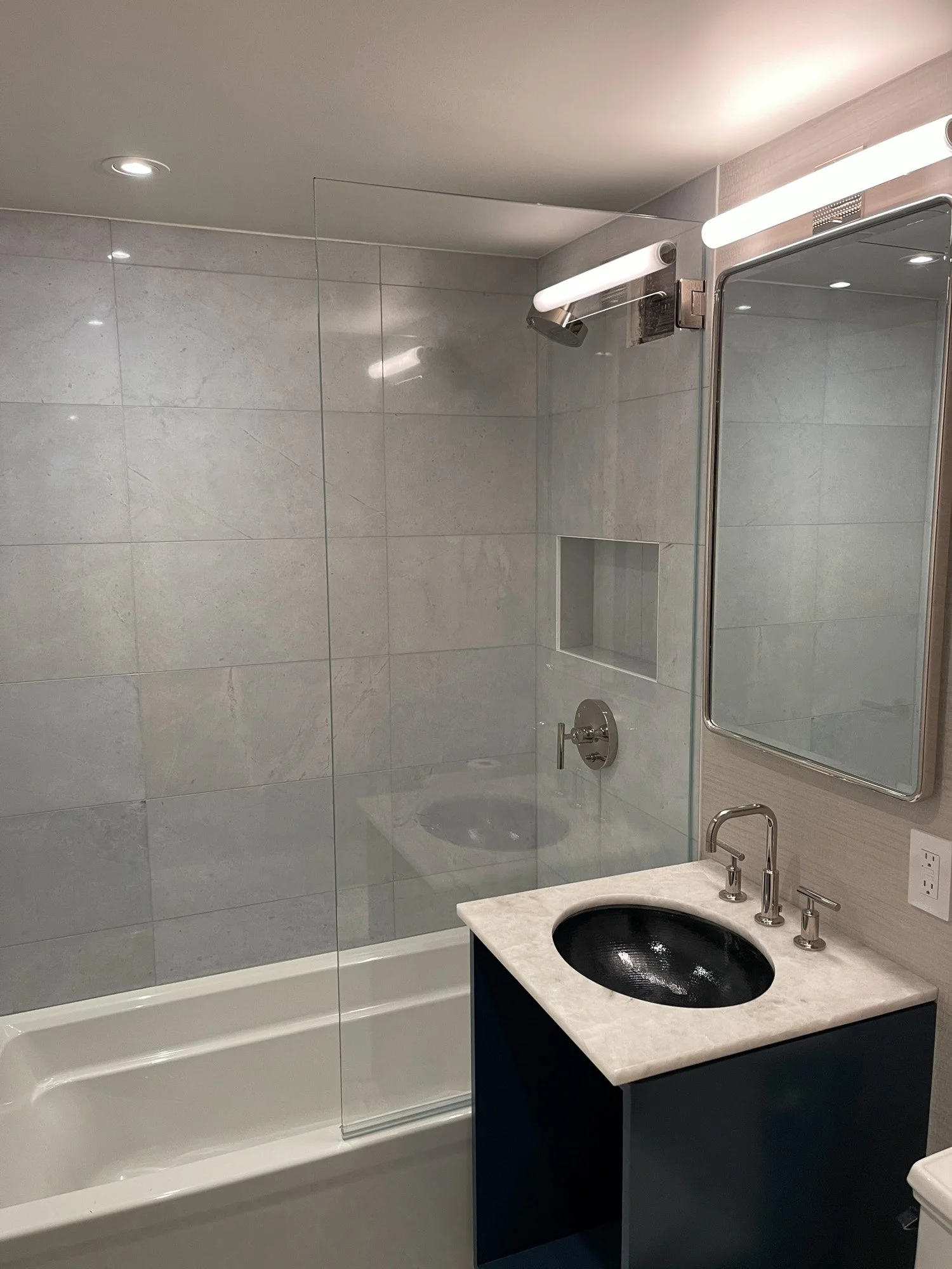 Glass Showers-88.jpg