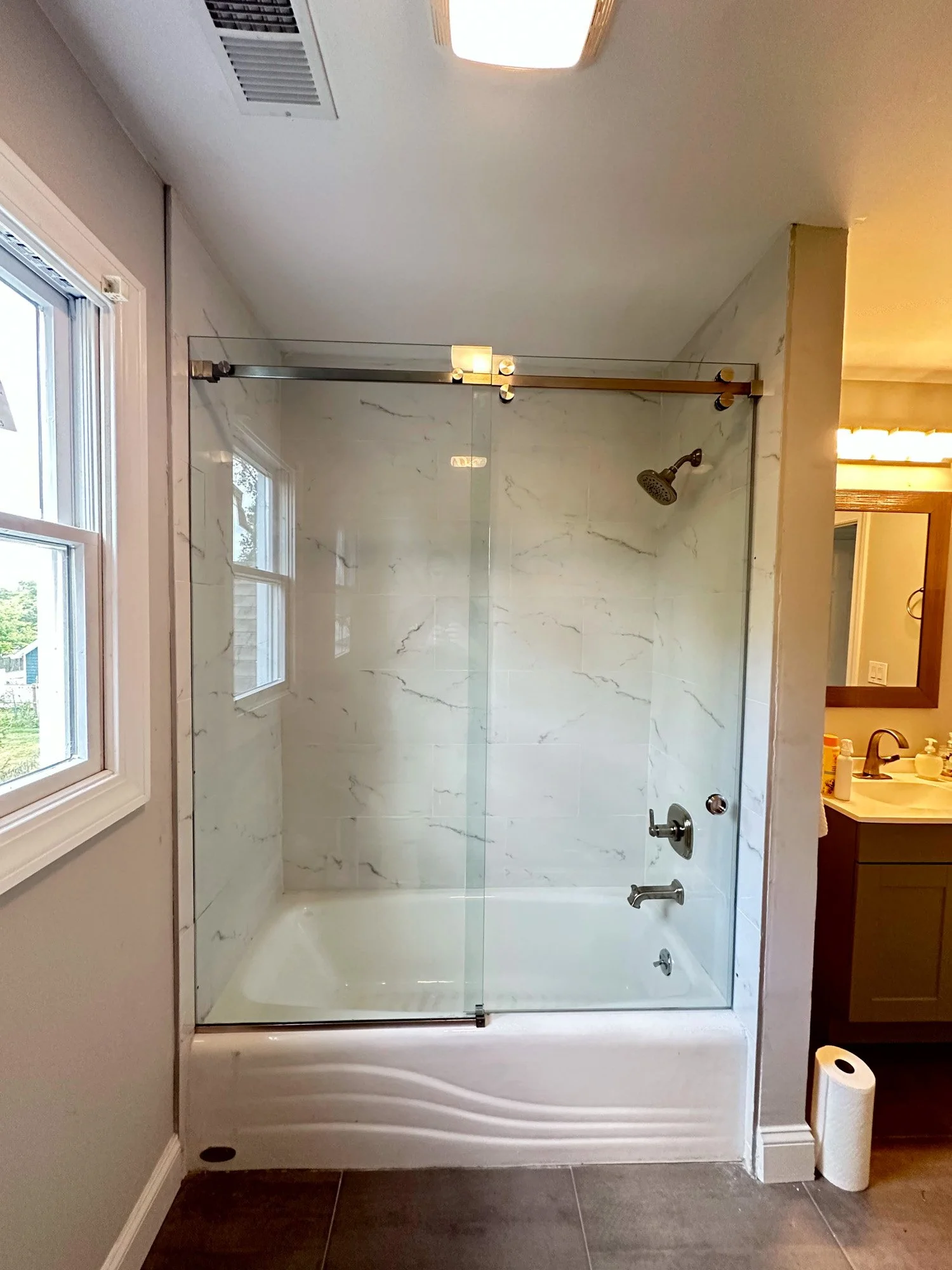 Glass Showers-164.jpg