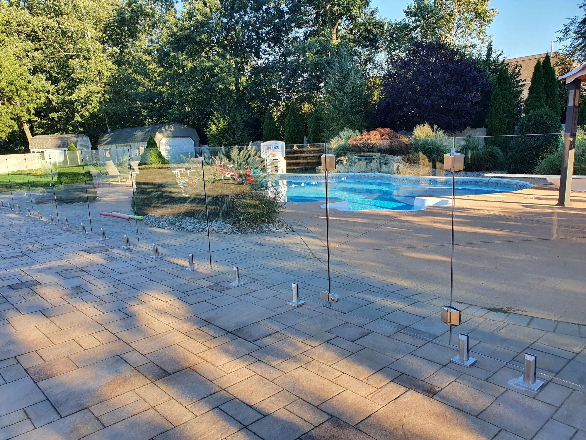 Glass pool fence-7.jpg