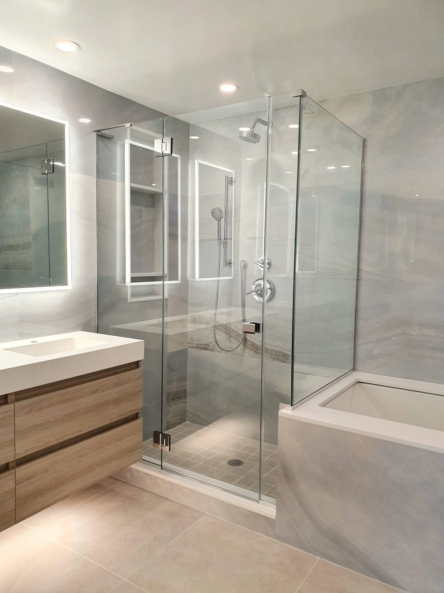 Glass Showers-50.jpg
