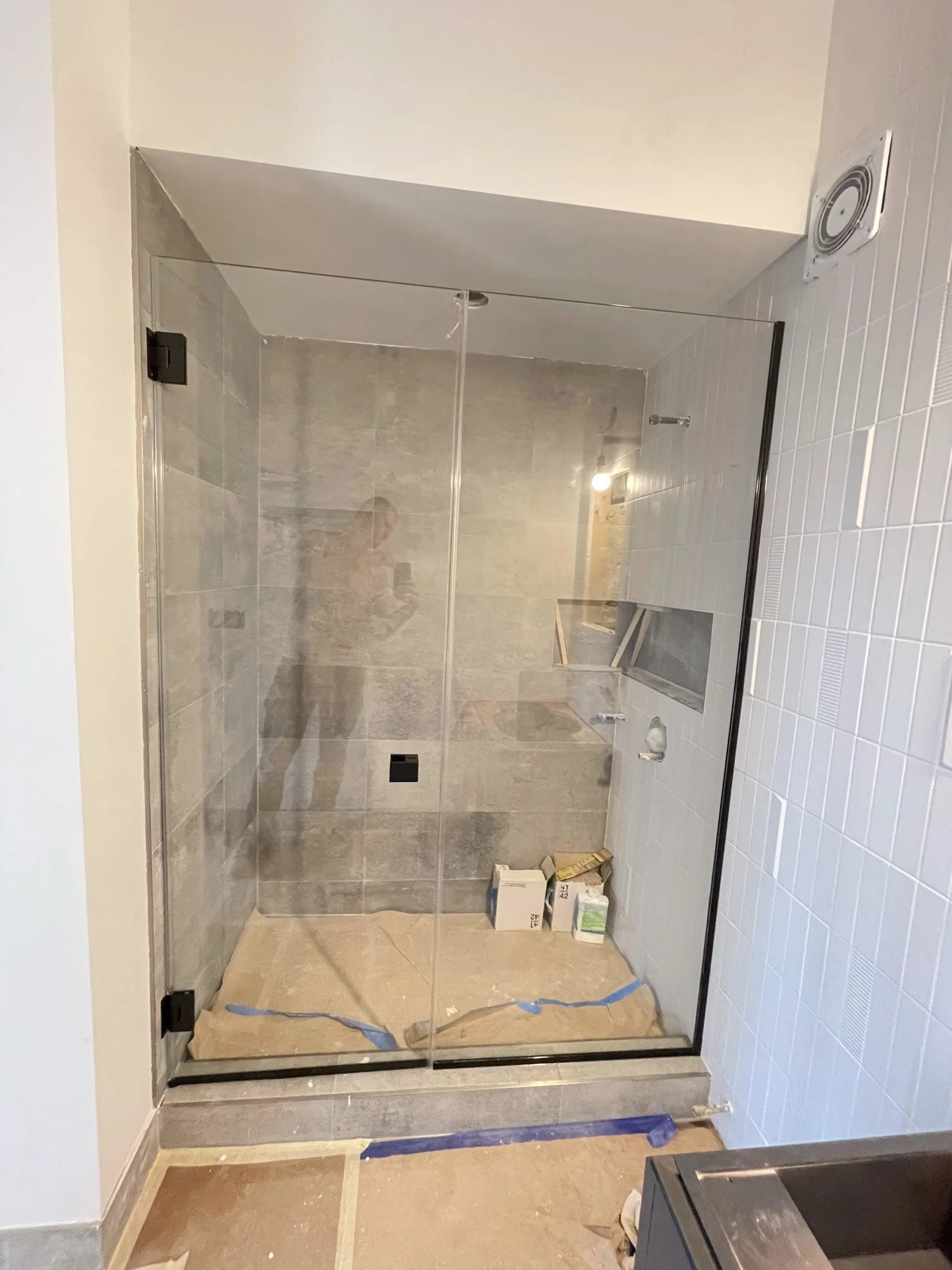 Glass Showers-83.jpg
