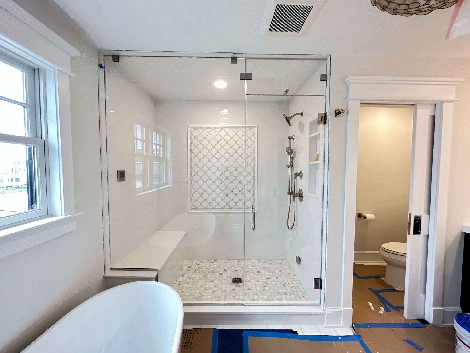 Glass Showers-99.jpg