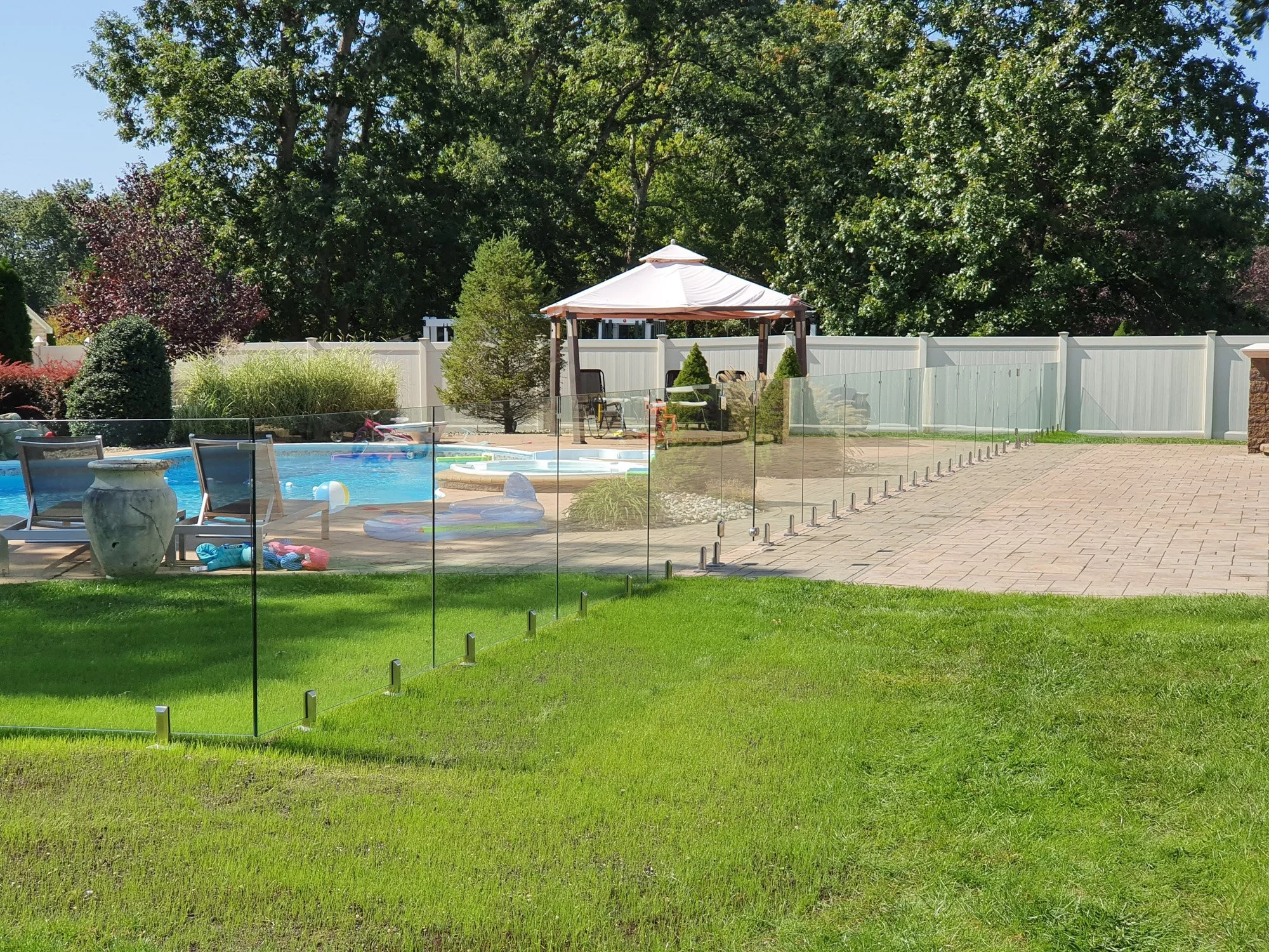 Glass pool fence-8.jpg
