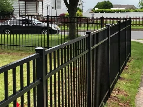 A Flat Top 3 Rail Black Aluminum Fence