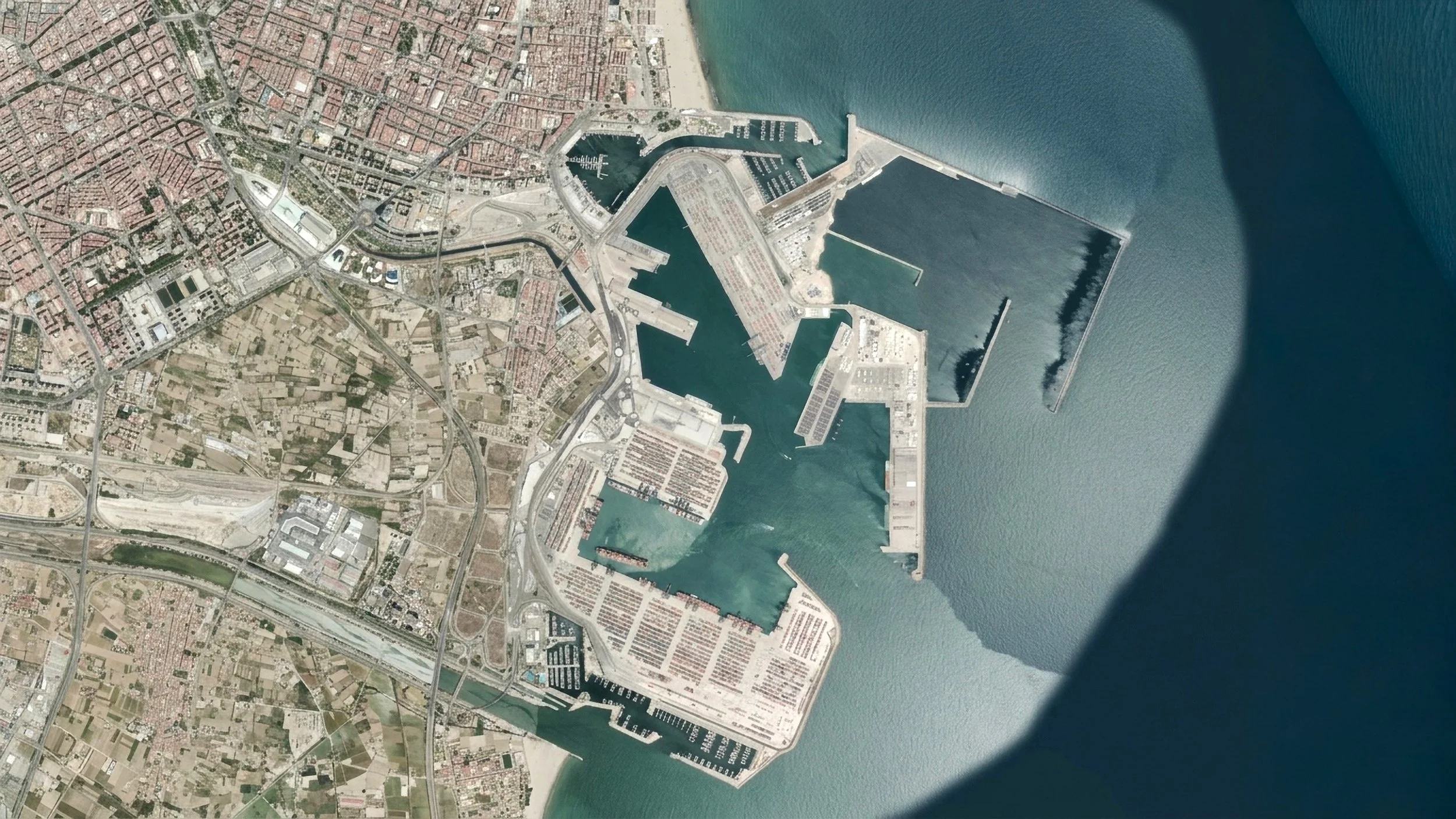 Puerto de Valencia 2026 final.jpg