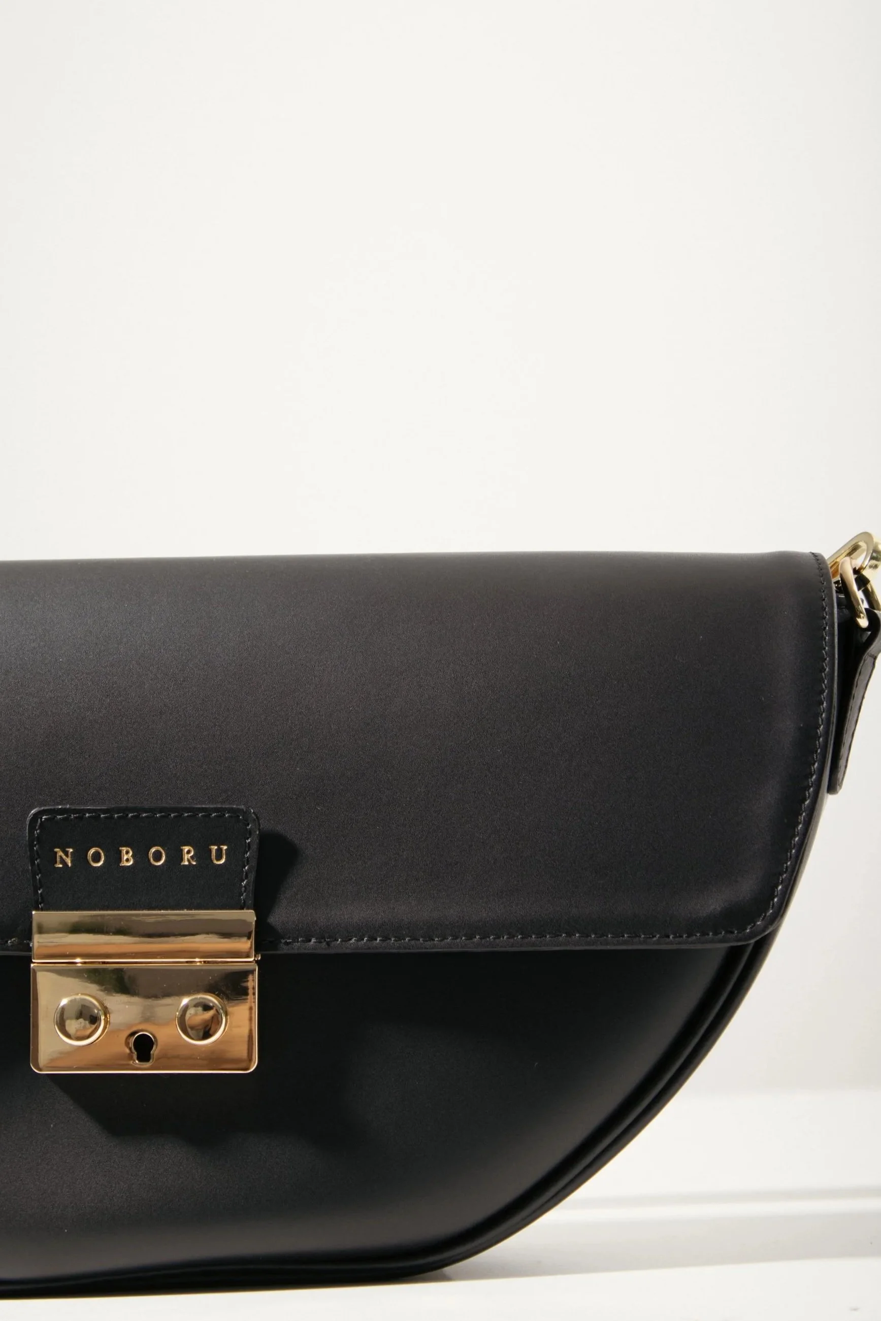 The Horizon Bag
