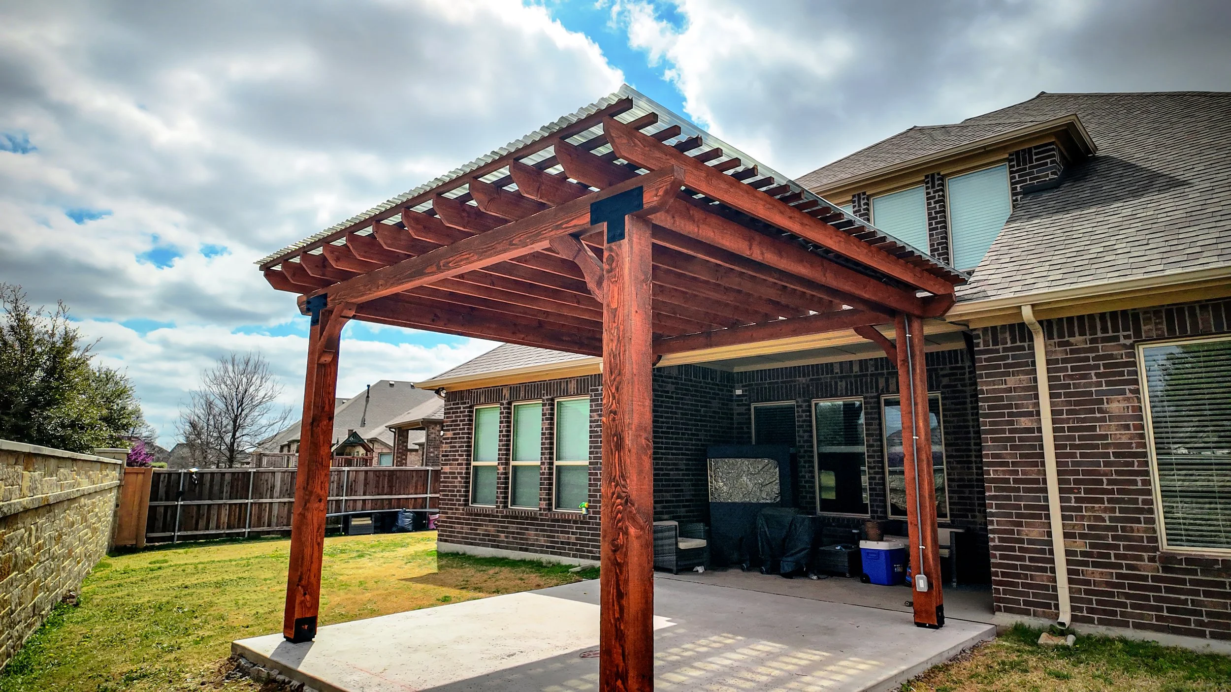 Tall Pergola 1.jpg