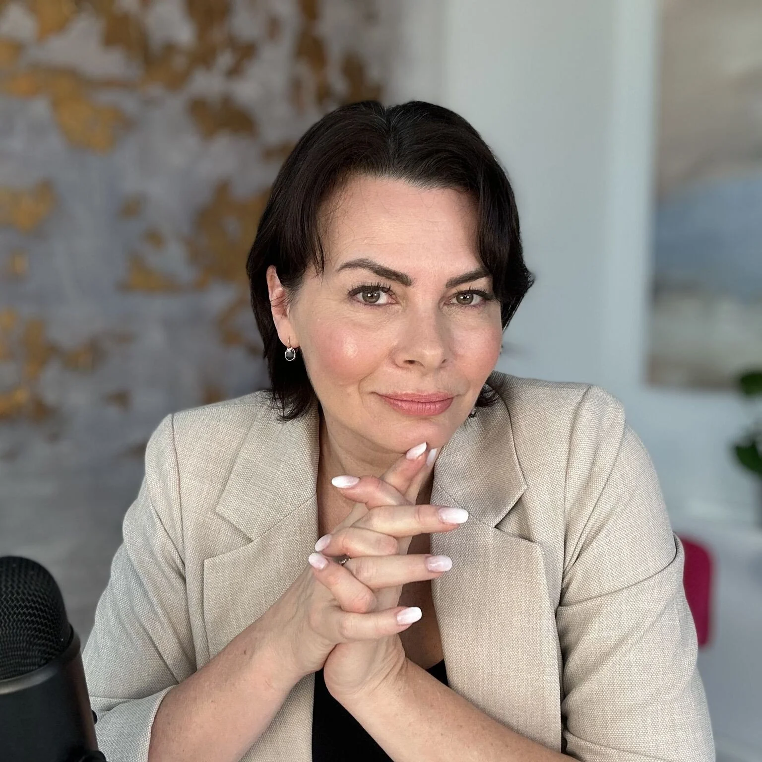 Elissa Lansdell