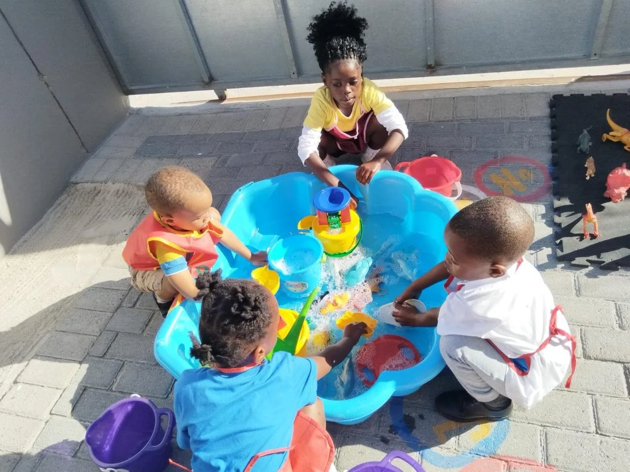 kinderhilfe-kapstadt-true-north-spielen.jpg