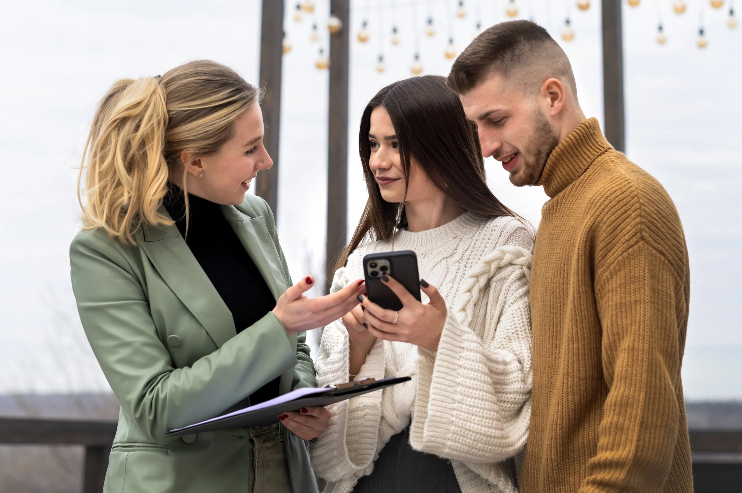 A key lime margarita