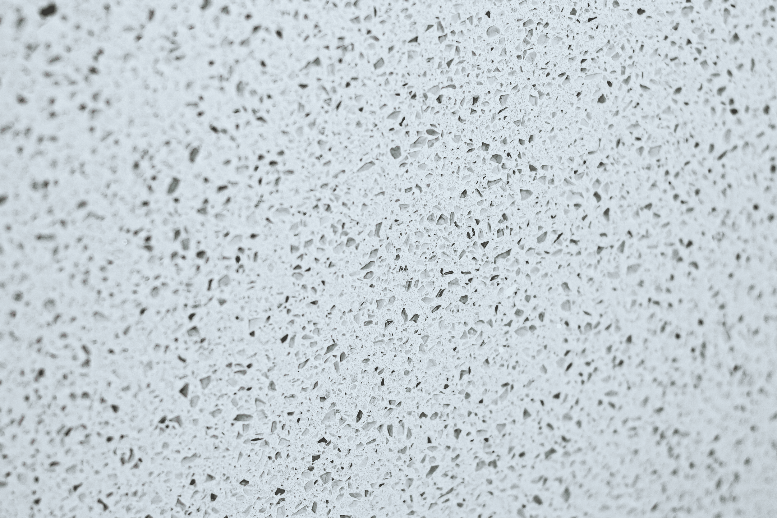 CRYSTAL WHITE ZOOM 3.png