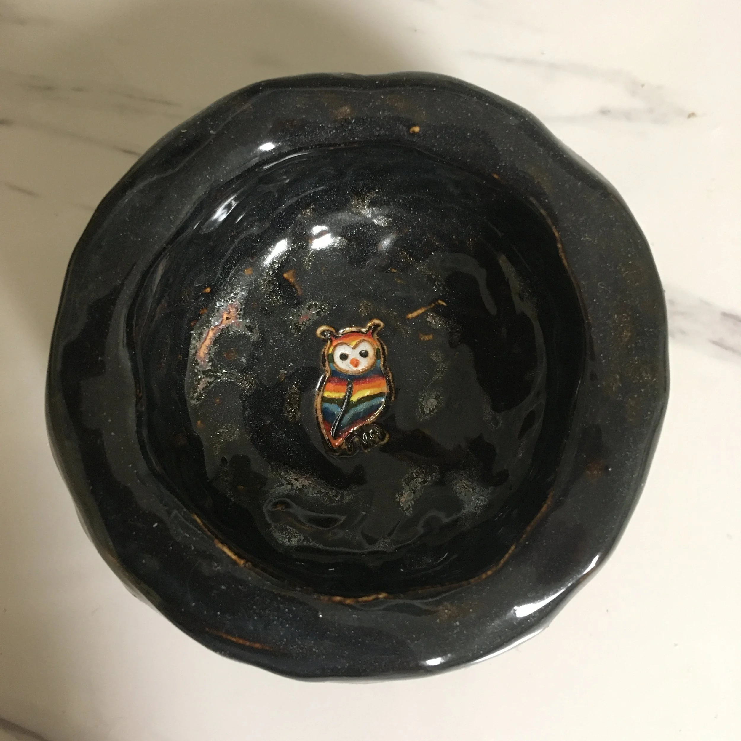 Rainbow owl trinket dish, hand made clay creation, kiln fired, tiny detail Melissa Träumerin Traumerin Seattle artist ceramic clay creation