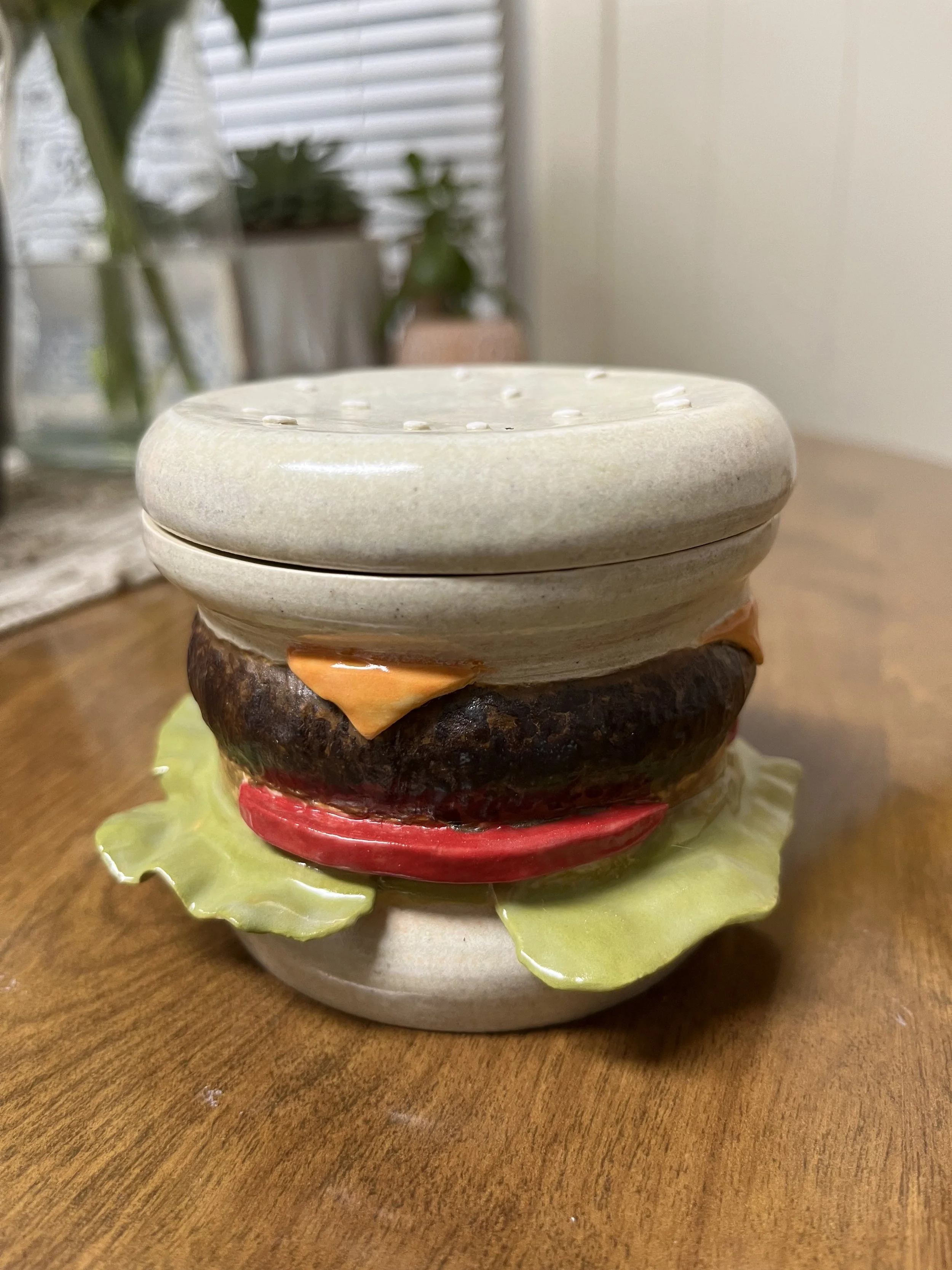 Cheeseburger ceramic container made on wheel, hand-built lettuce, tomato, and cheese, sesame seed bun Melissa Träumerin Traumerin Seattle artist clay creation