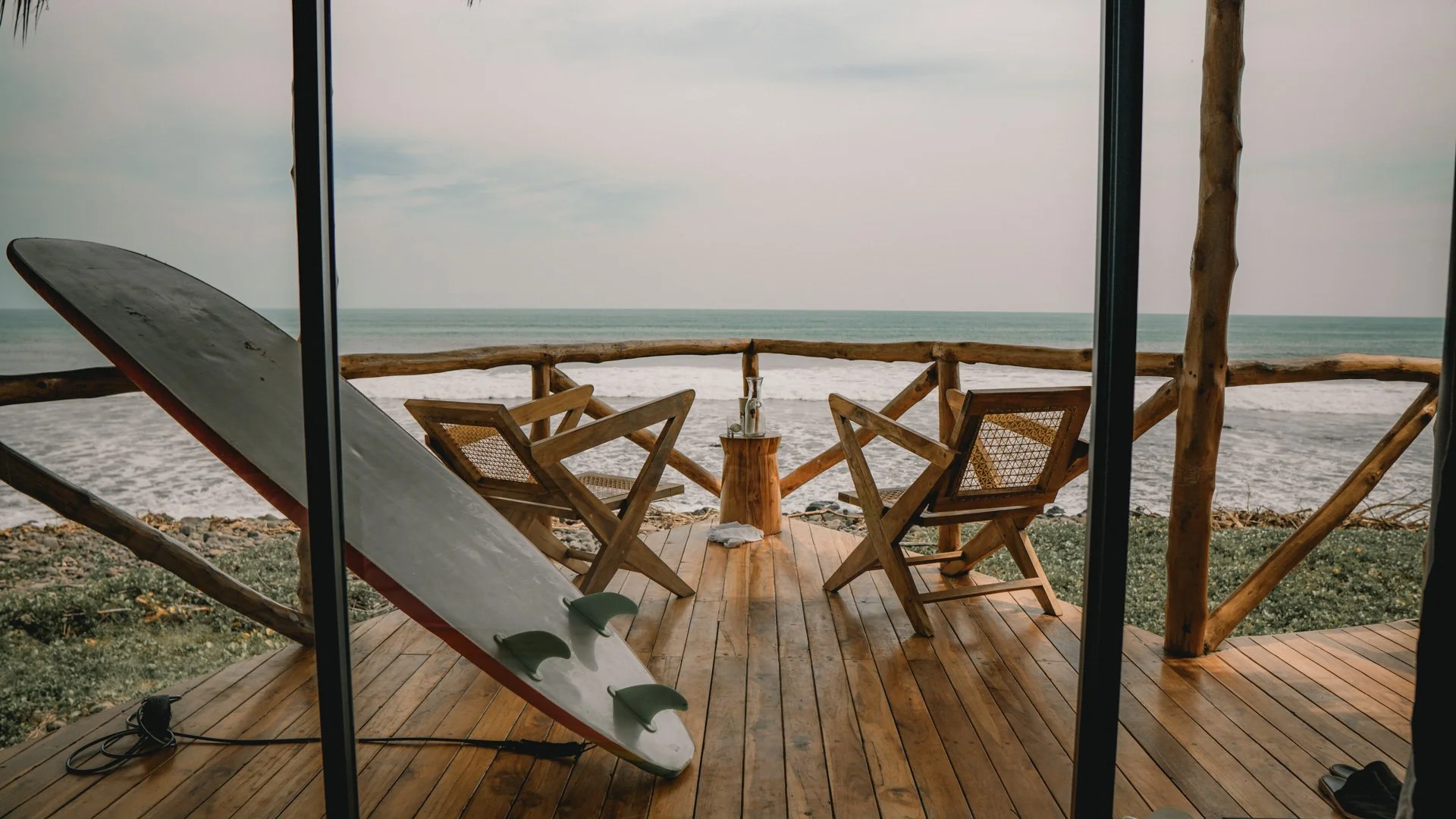 surfboard in treehouse.jpg