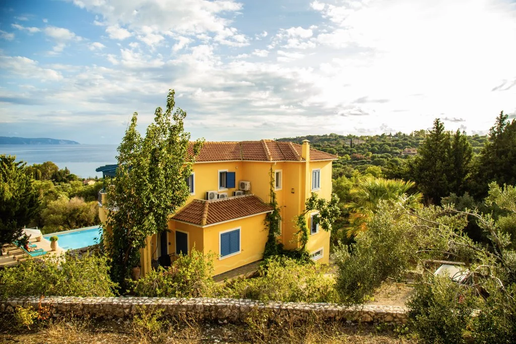 villa-athina.jpg