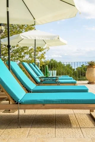 VApoolloungers-683x1024-640x480-1.jpg