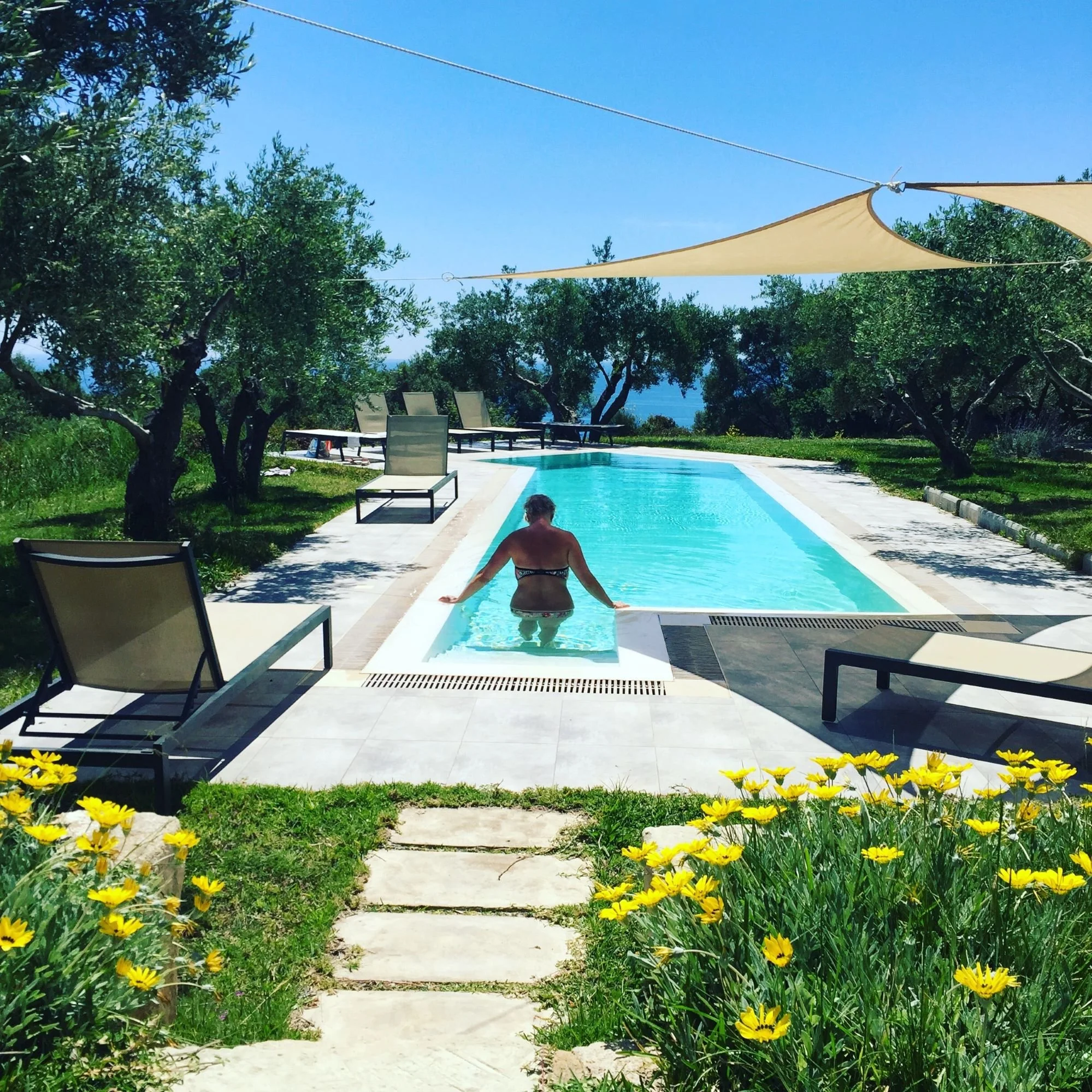 vericoco-retreat-swimming-pool.jpg