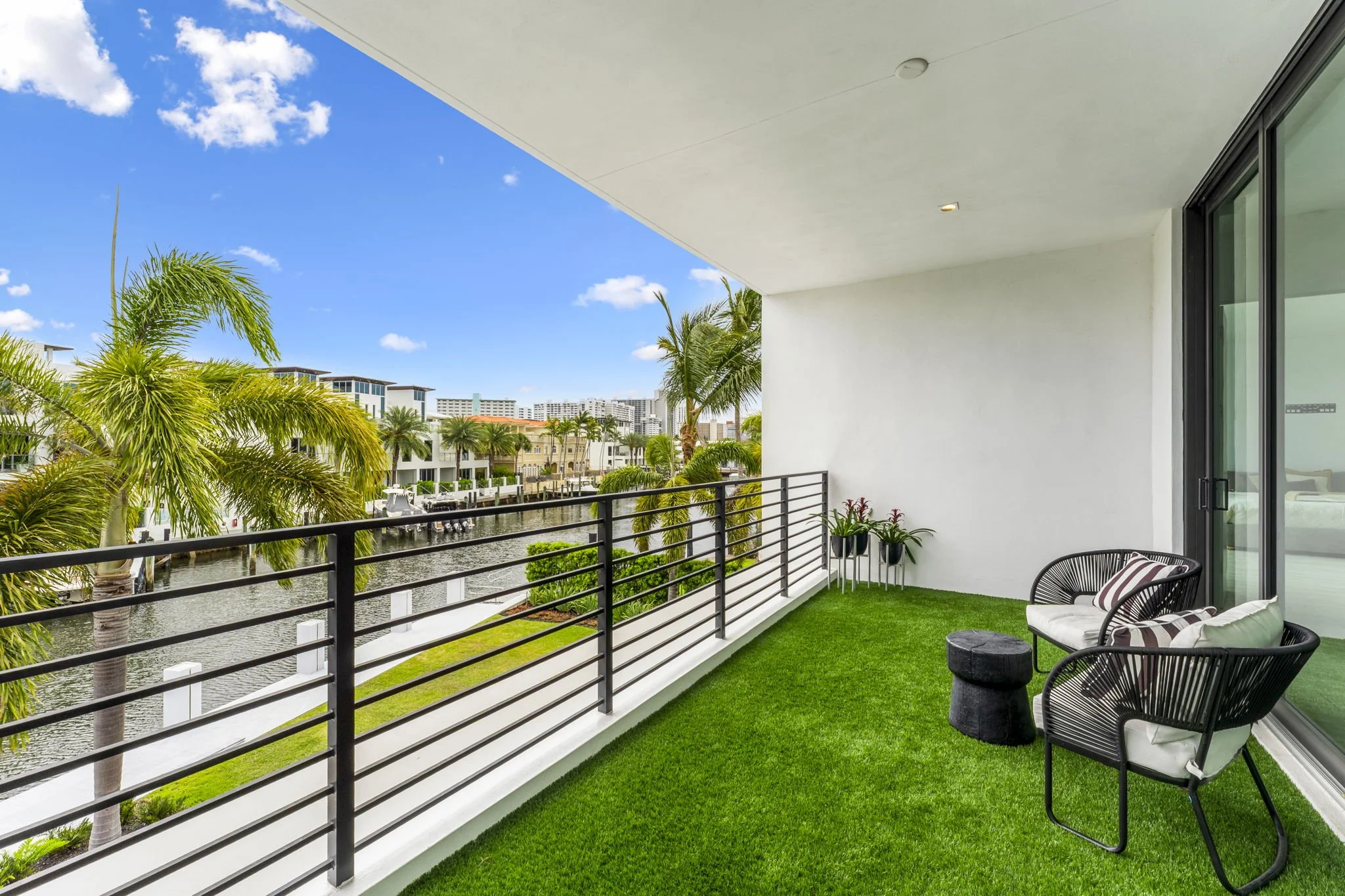 47-web-or-mls-4232-w-tradewinds-ave.jpg