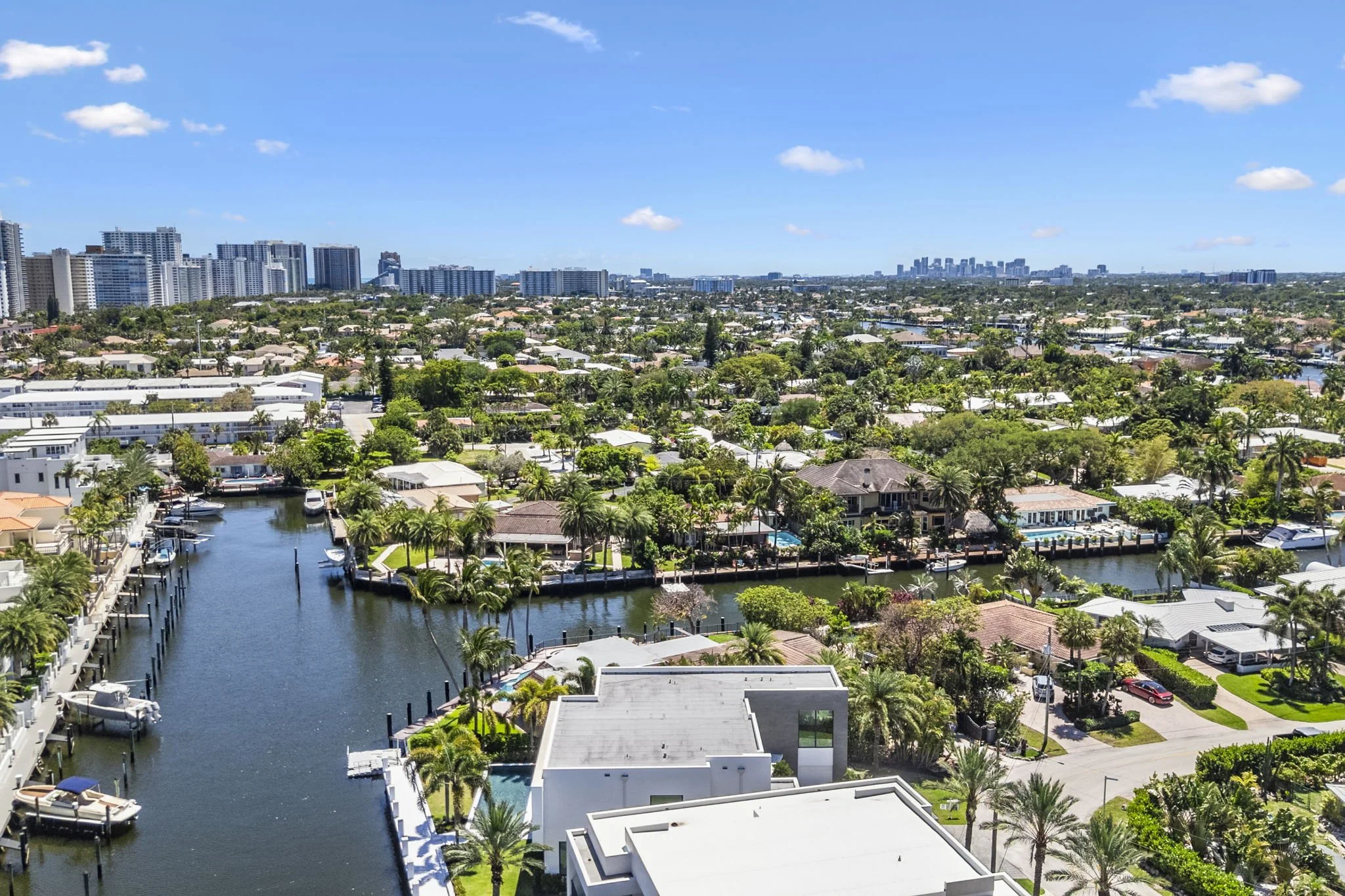 84-web-or-mls-4232-w-tradewinds-ave.jpg