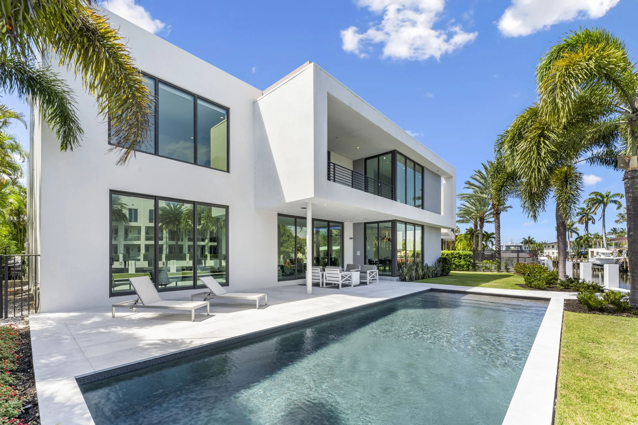 66-web-or-mls-4232-w-tradewinds-ave.jpg