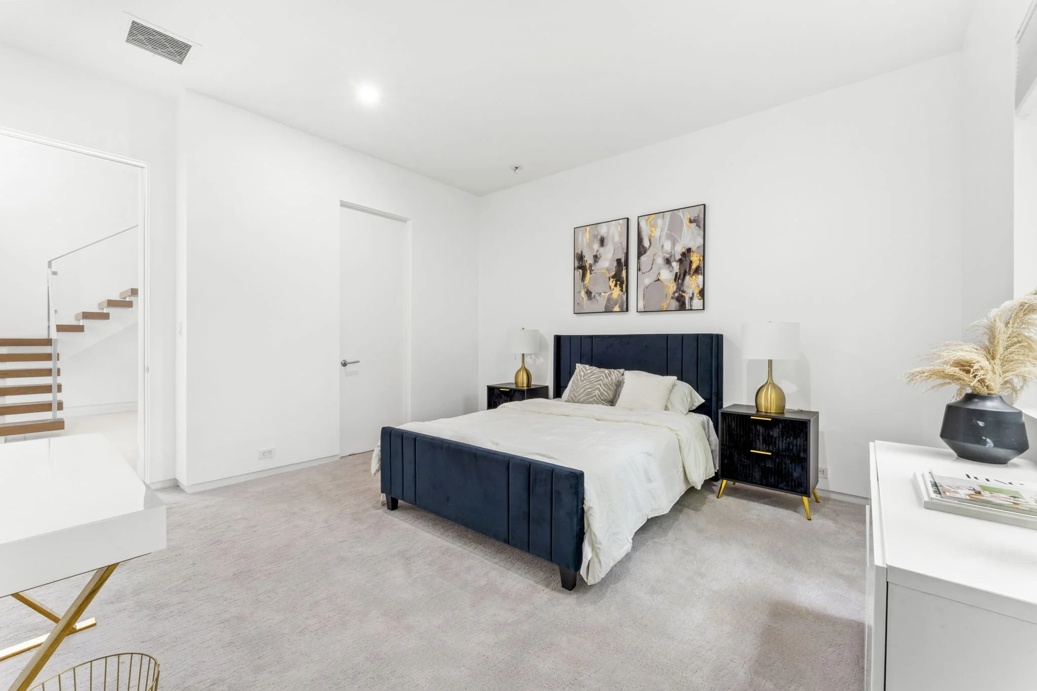 55-web-or-mls-4232-w-tradewinds-ave.jpg